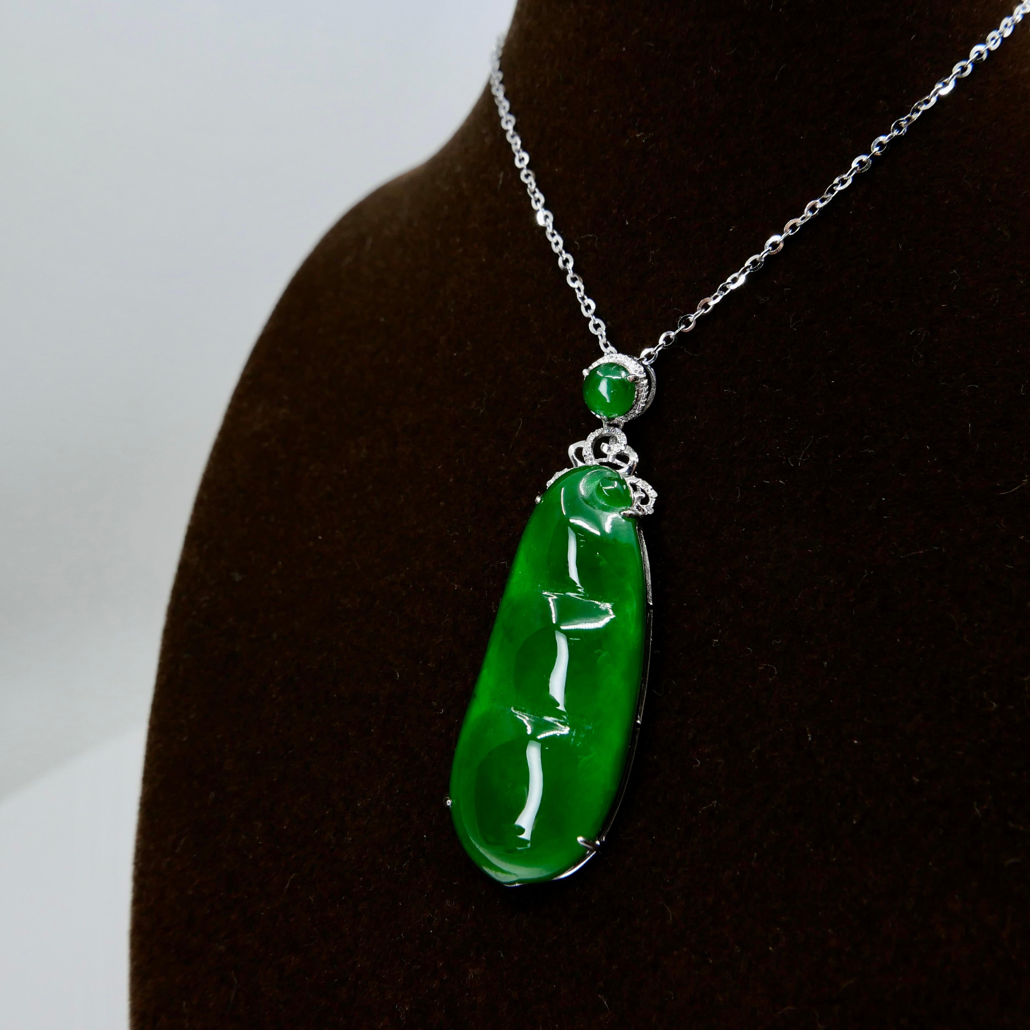 Certified Imperial Jade Peapod & Diamond Pendant Necklace. Substantial Piece.  For Sale 8