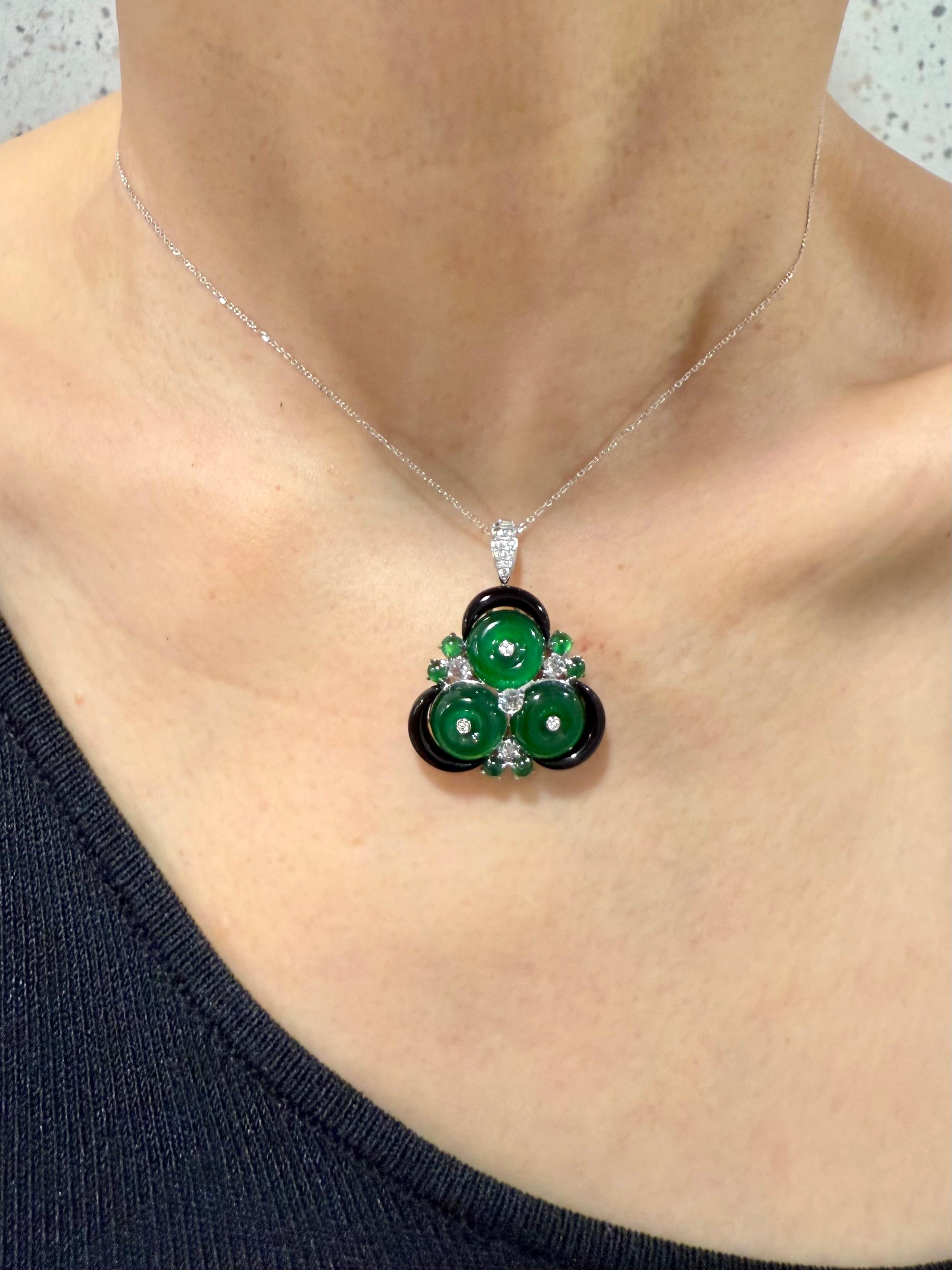 Certified Jade, Rose Cut Diamond & Onyx Ring & Pendant. Imperial Green Jade. XXL For Sale 5
