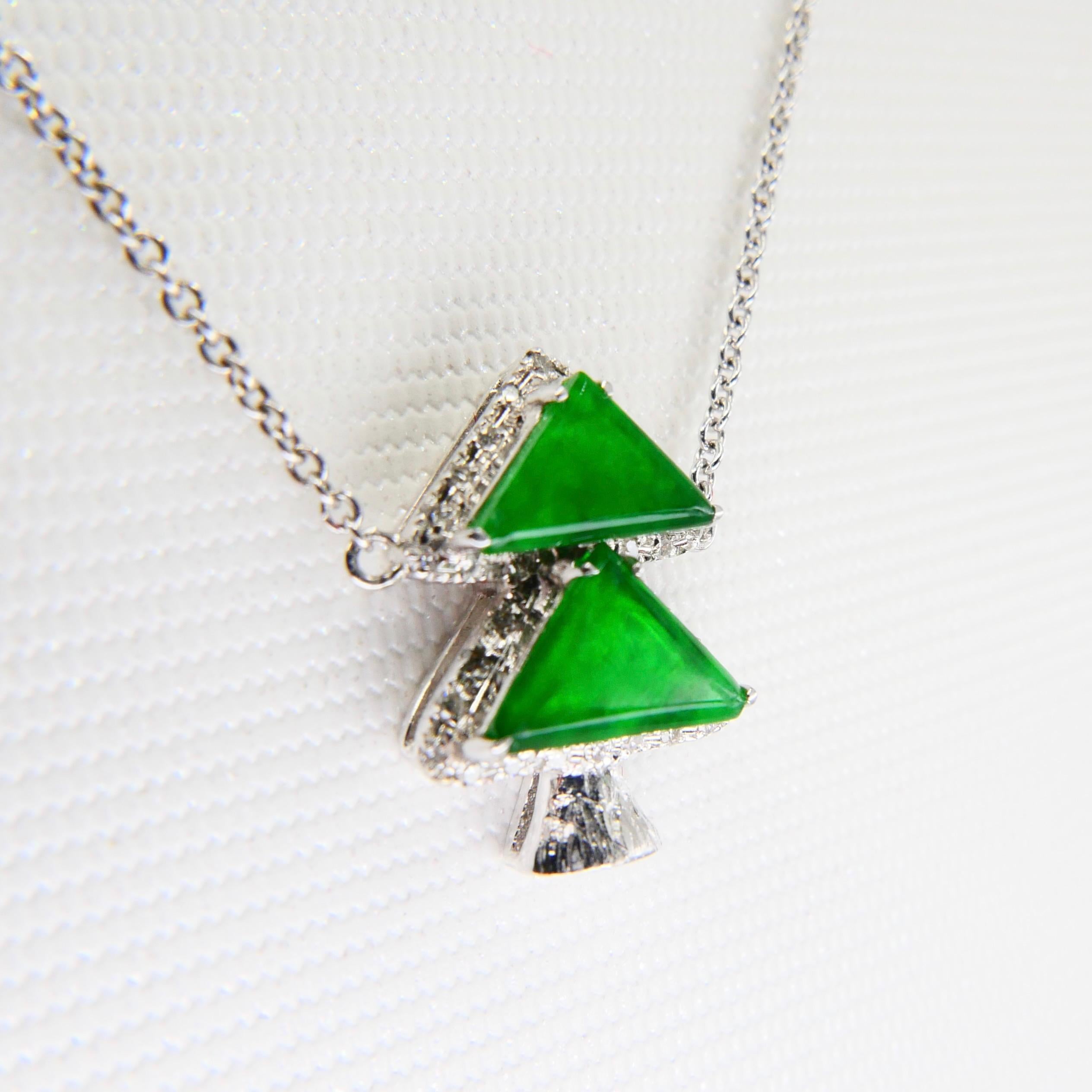 Women's Certified Jadeite and Diamond Xmas / Evergreen Tree Pendant Necklace Apple Green For Sale