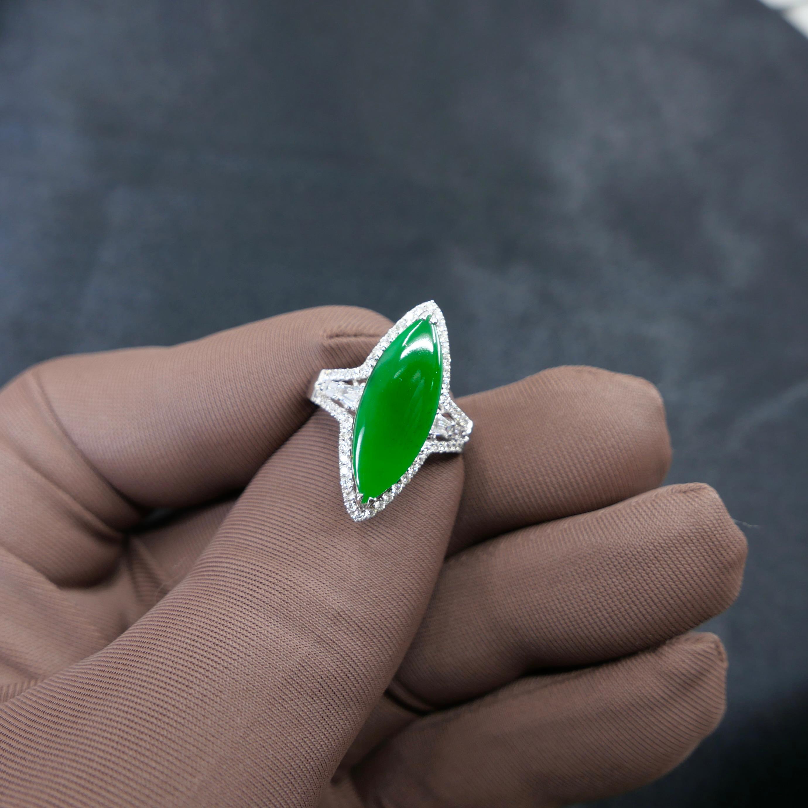 Women's Certified Jadeite Jade and Diamond Cocktail Ring, Intense Apple Green Color For Sale