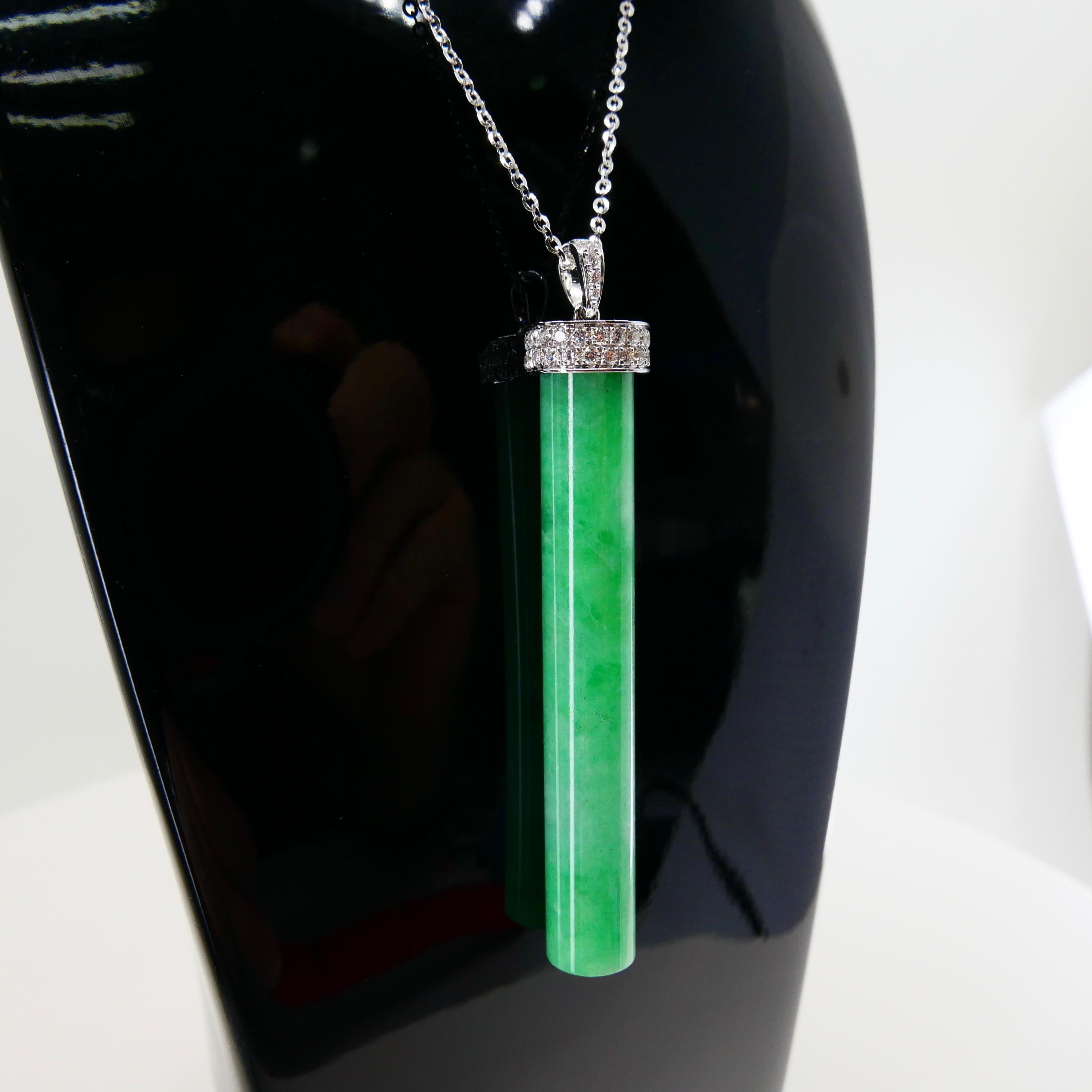 Collier pendentif vert pomme en jadéite certifiée, jade 38,51 carats et diamants Neuf - En vente à Hong Kong, HK