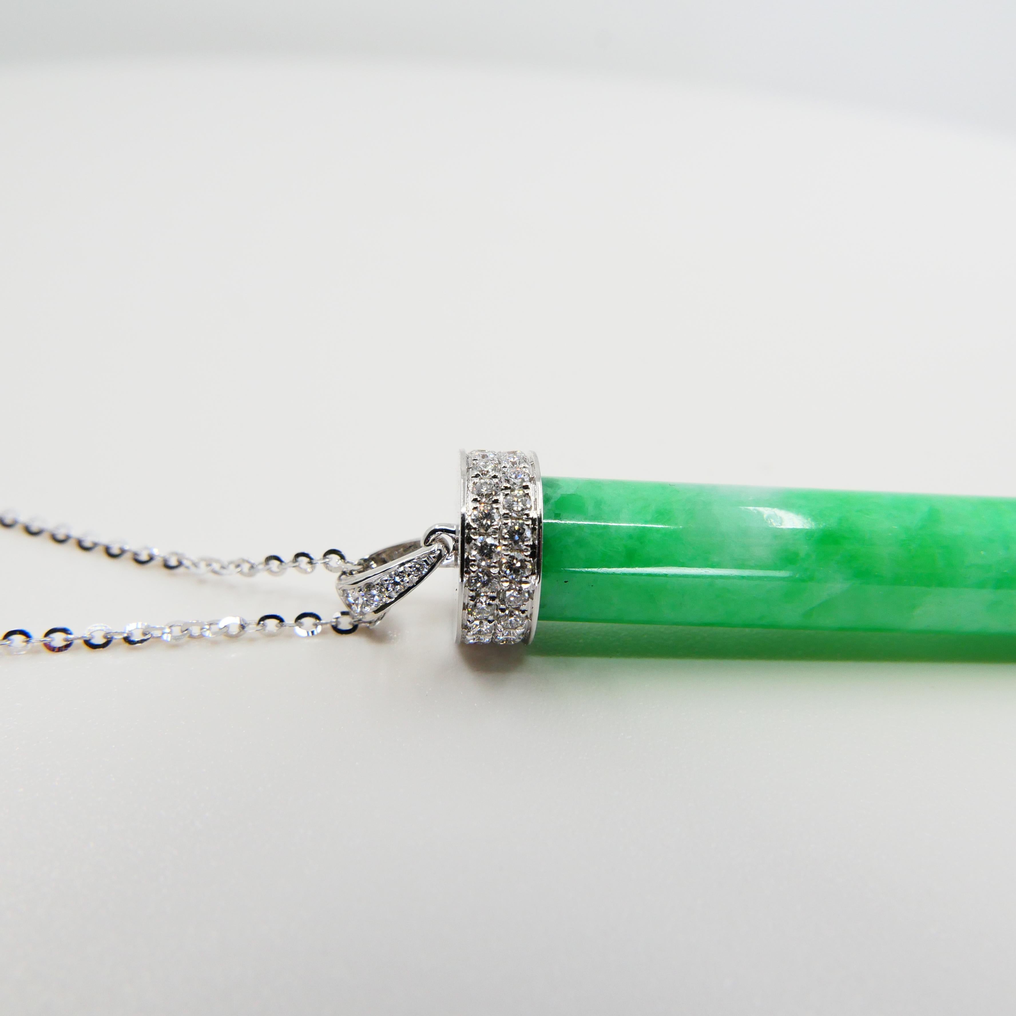Collier pendentif vert pomme en jadéite certifiée, jade 38,51 carats et diamants Unisexe en vente