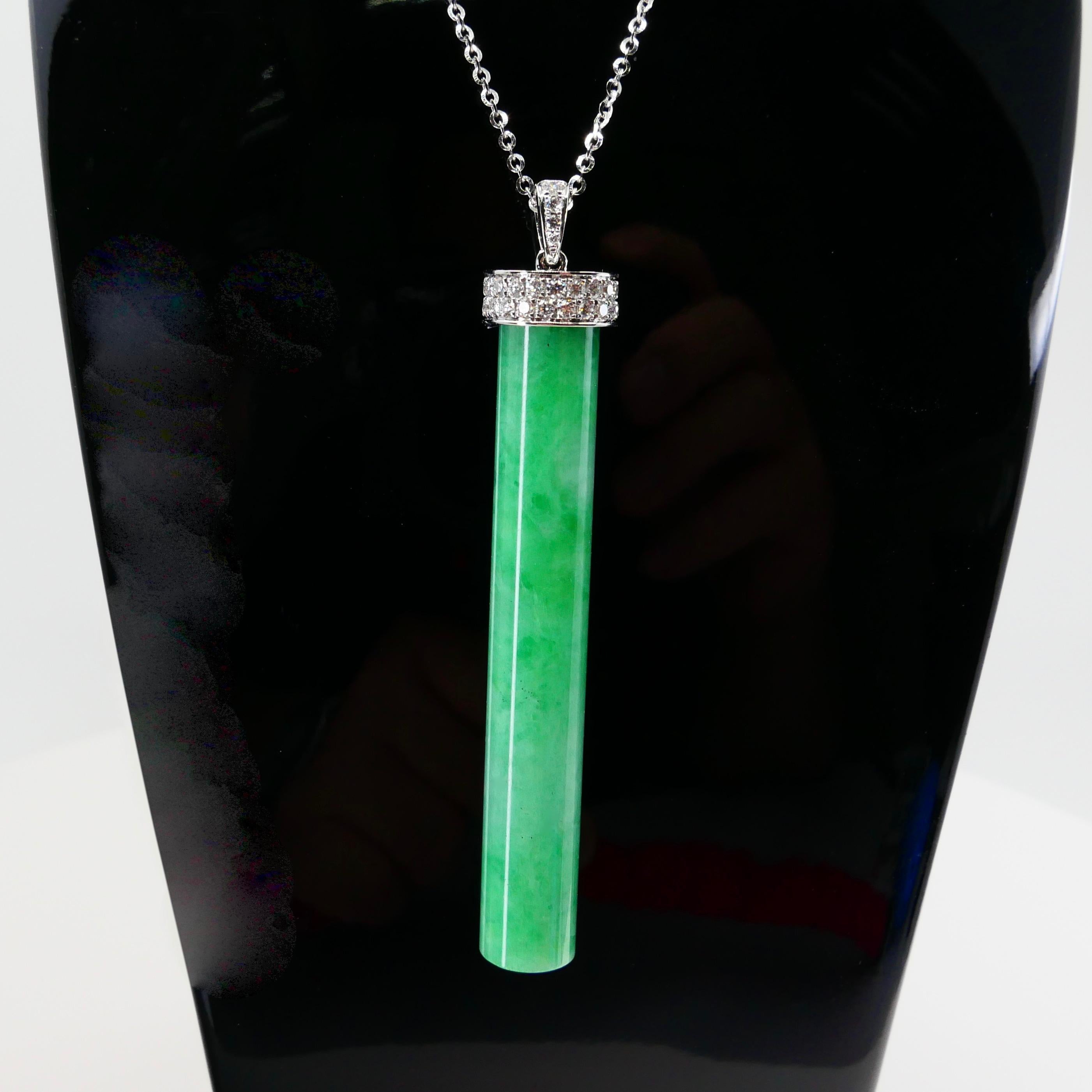 Collier pendentif vert pomme en jadéite certifiée, jade 38,51 carats et diamants en vente 1
