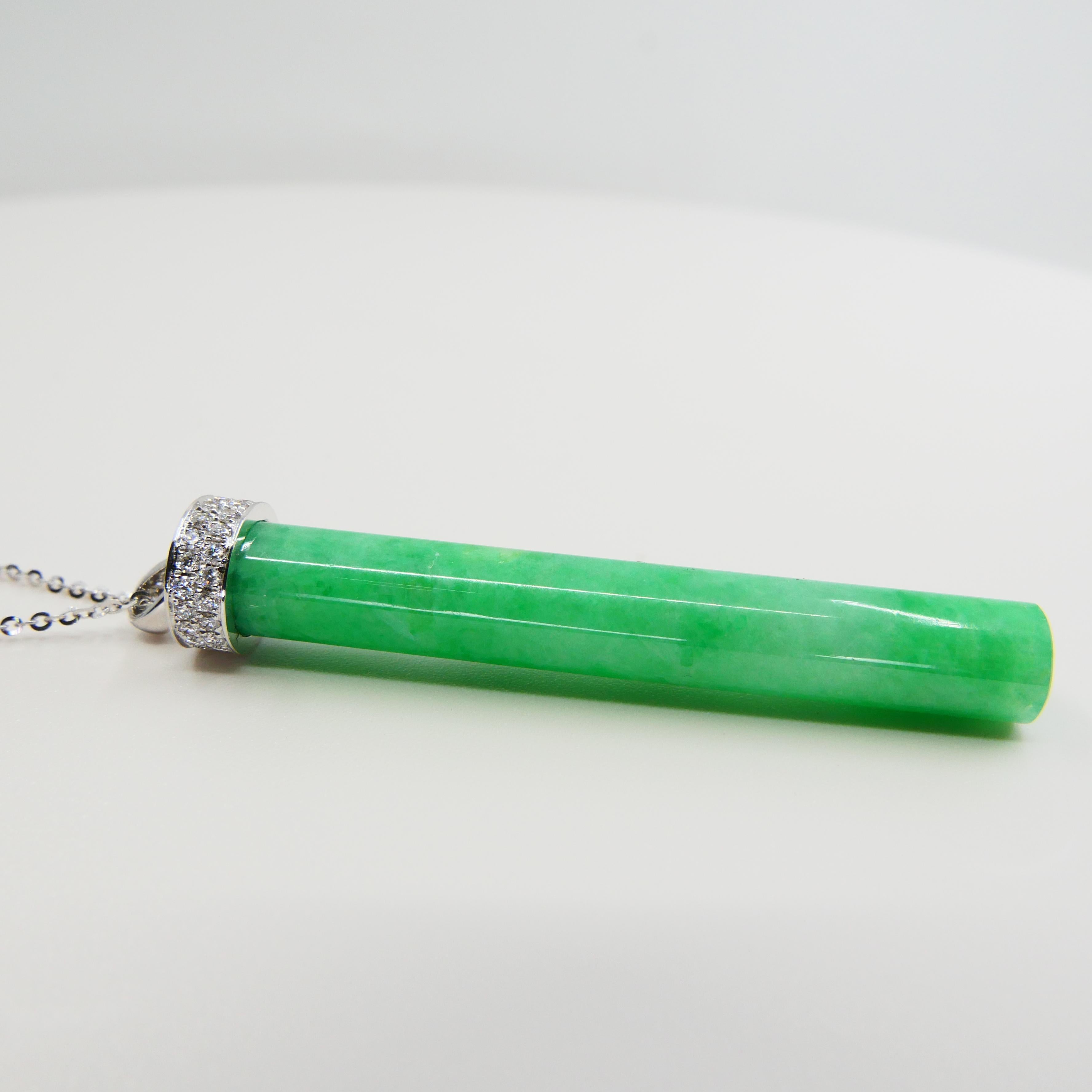 Certified Jadeite Jade 38.51 Carats & Diamond Pendant Drop Necklace, Apple Green In New Condition For Sale In Hong Kong, HK