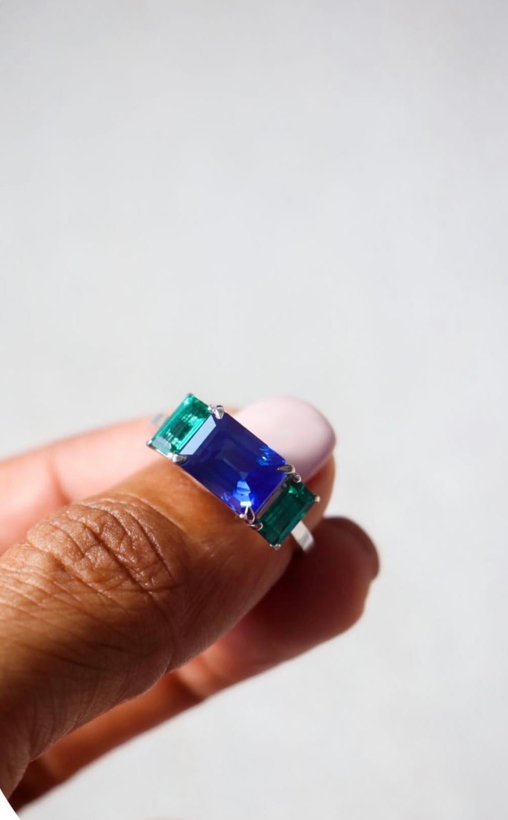 For Sale:  Certified Kashmir 4 CT. Sapphire and Columbian Emerald Cocktail Ring 12