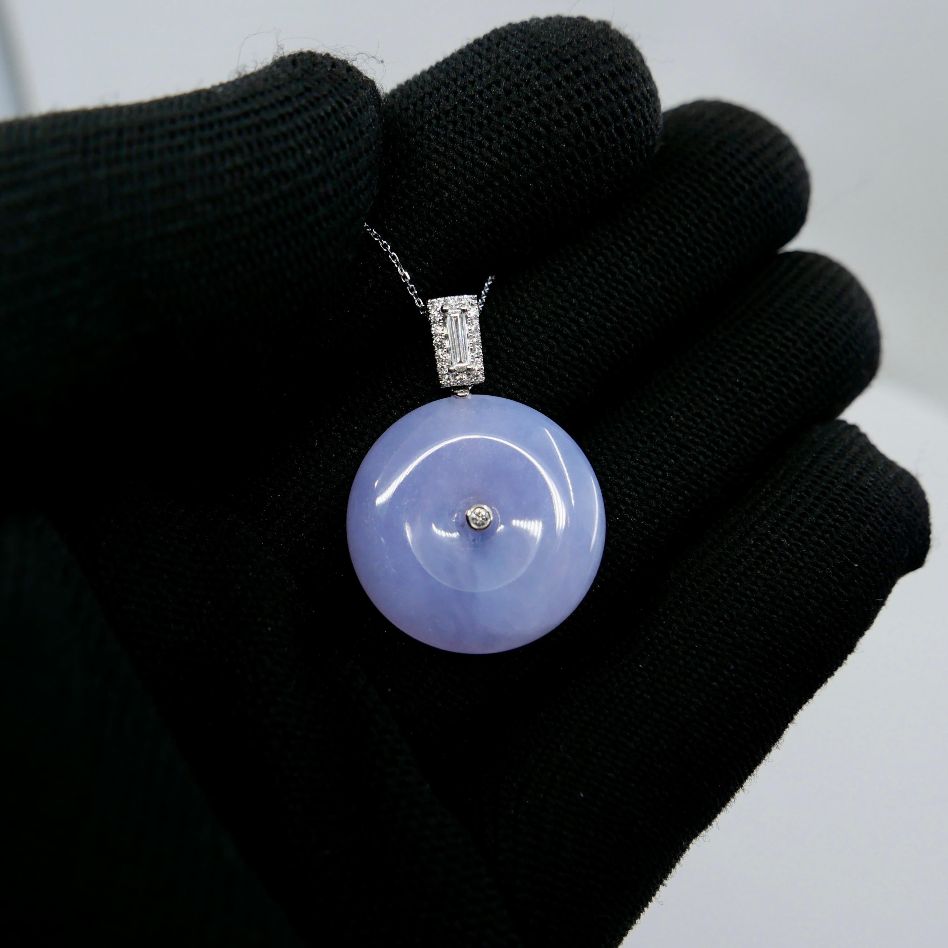 Certified Lavender Jade & Diamond Peace Buckle Pendant. Peace & Luck To Wearer In New Condition For Sale In Hong Kong, HK