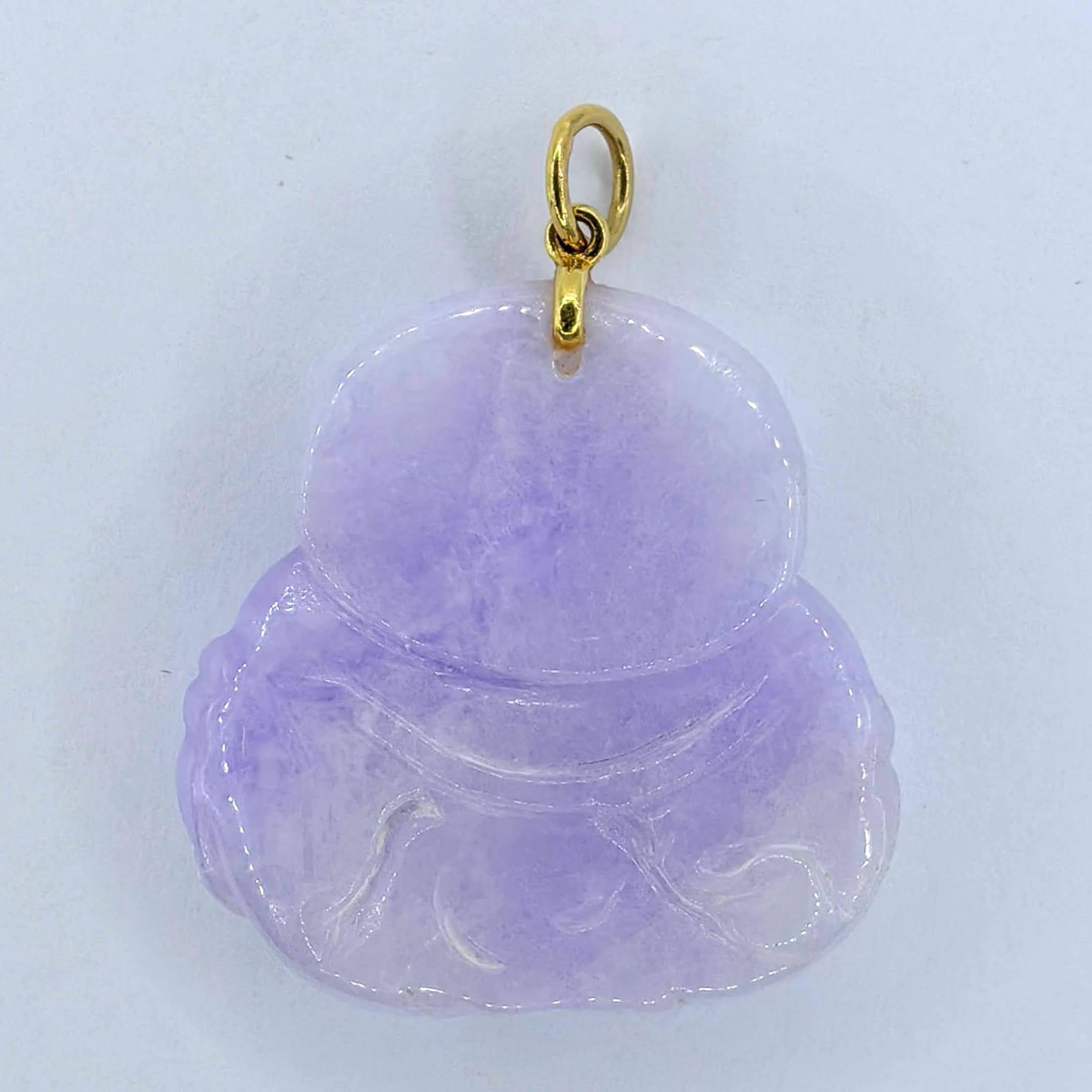 Certified Lavender Jadeite Jade Laughing Buddha Carved Pendant 18K Yellow Gold Unisexe en vente