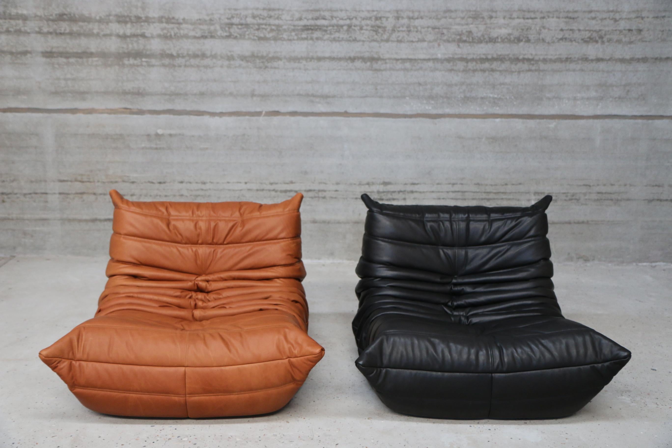 CERTIFIED Ligne Roset 2 TOGO Chairs & 1 Pouf in Cognac Leather, DIAMOND QUALITY For Sale 12