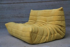 CERTIFIED Ligne Roset TOGO Corner Seat in Durable Banana Fabric, DIAMOND QUALITY