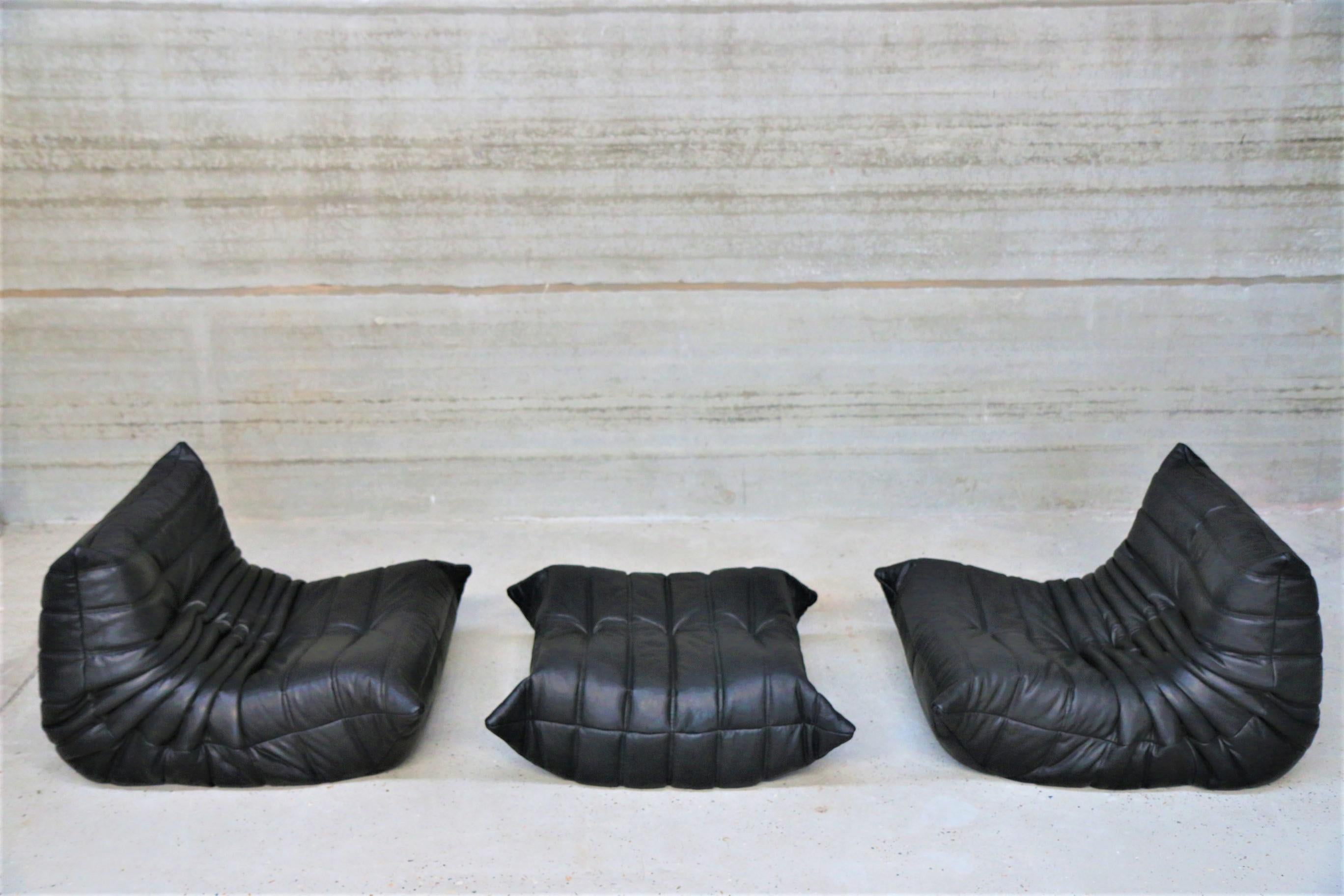 Mid-Century Modern CERTIFIED Ligne Roset TOGO Fireside Chair and Pouf in Black Leather, TOP QUALITY For Sale