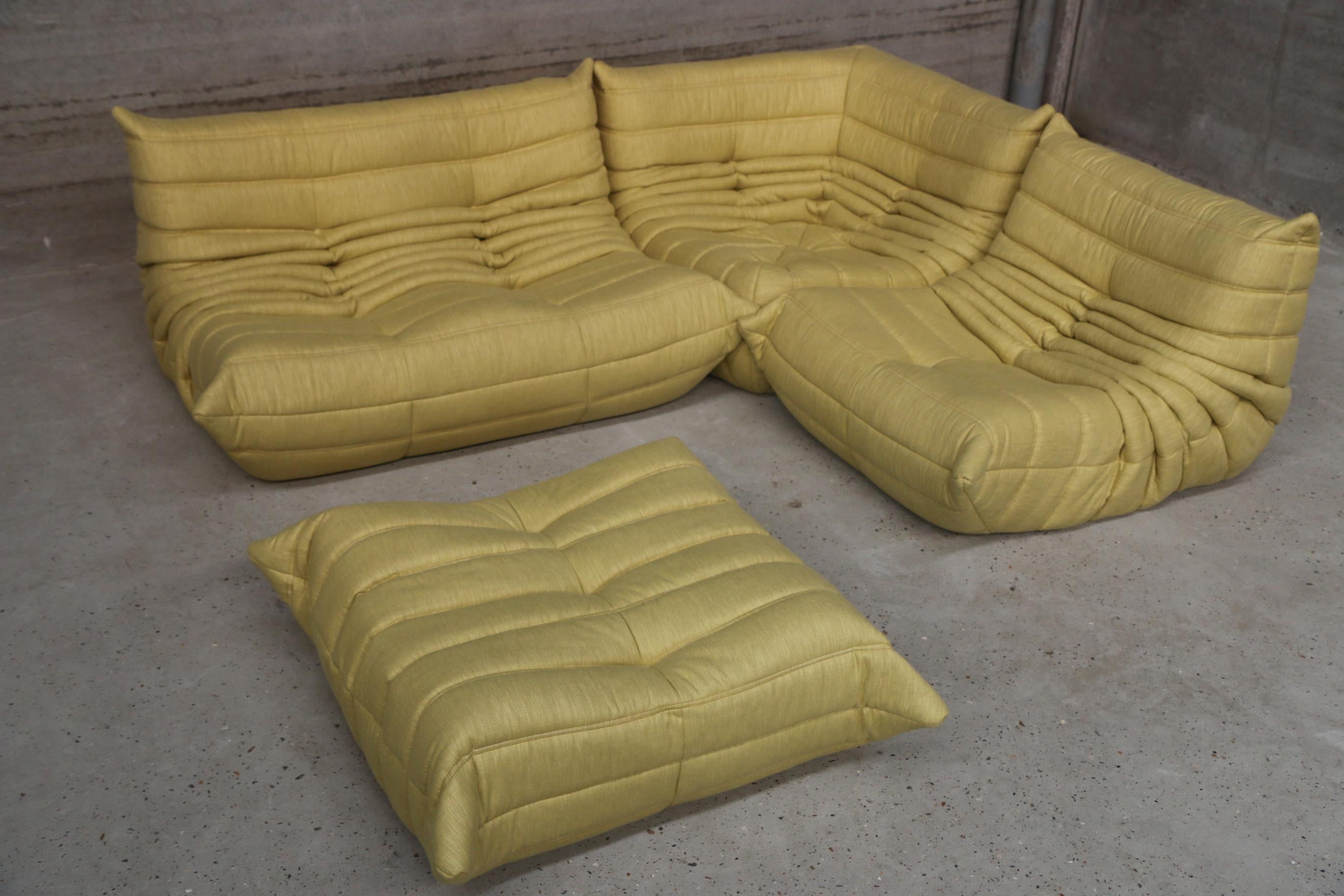 Mid-Century Modern CERTIFIED Ligne Roset TOGO Loveseat in Durable Chartreuse Fabric DIAMOND QUALITY For Sale