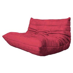 Used CERTIFIED Ligne Roset TOGO Loveseat in Stain Free Plum Fabric, DIAMOND QUALITY