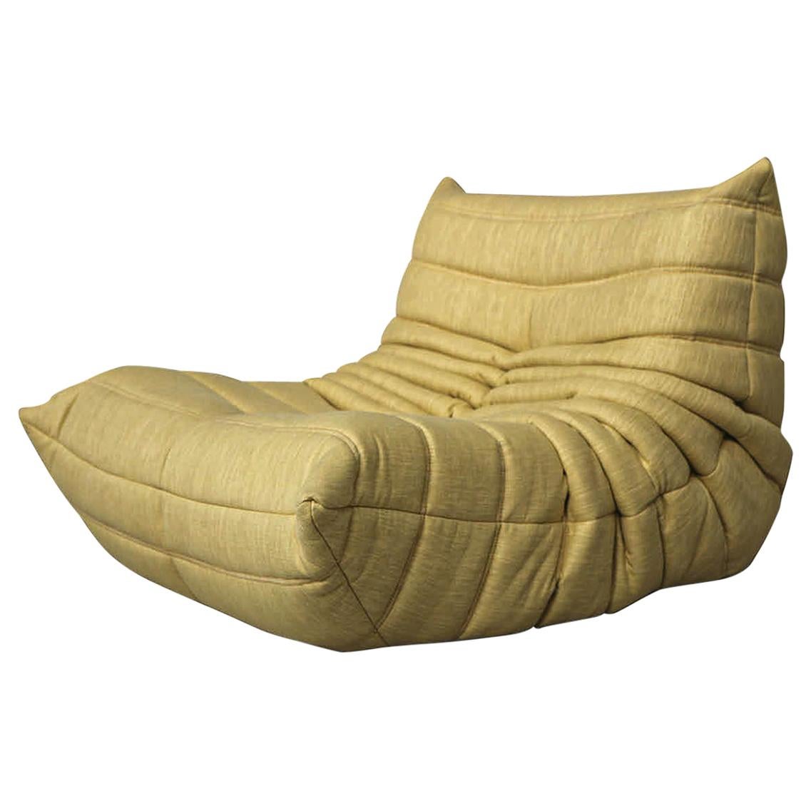 Certified Ligne Roset TOGO One Seat in Durable Chartreuse Fabric Diamond Quality For Sale