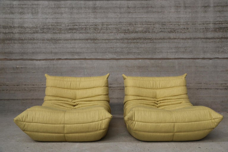 Mid-Century Modern CERTIFIED Ligne Roset TOGO Set in durable Chartreuse Fabric, DIAMOND QUALITY For Sale