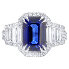 Bague saphir bleu de Madagascar certifiée sertie de diamants 6,6 carats en or 18 carats