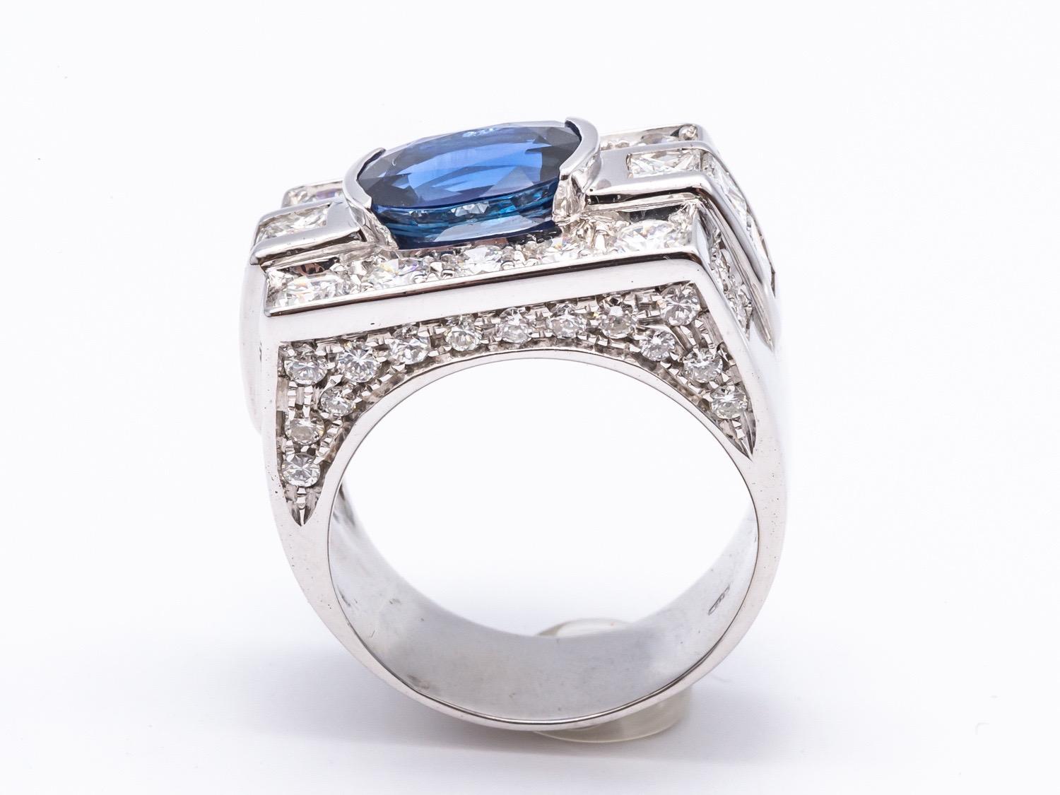 Ring Certified Madagascar Sapphire Diamonds White Gold 18 Karat   For Sale 1