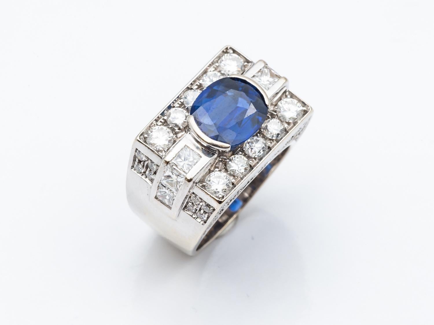Ring Certified Madagascar Sapphire Diamonds White Gold 18 Karat   In Excellent Condition For Sale In Vannes, FR
