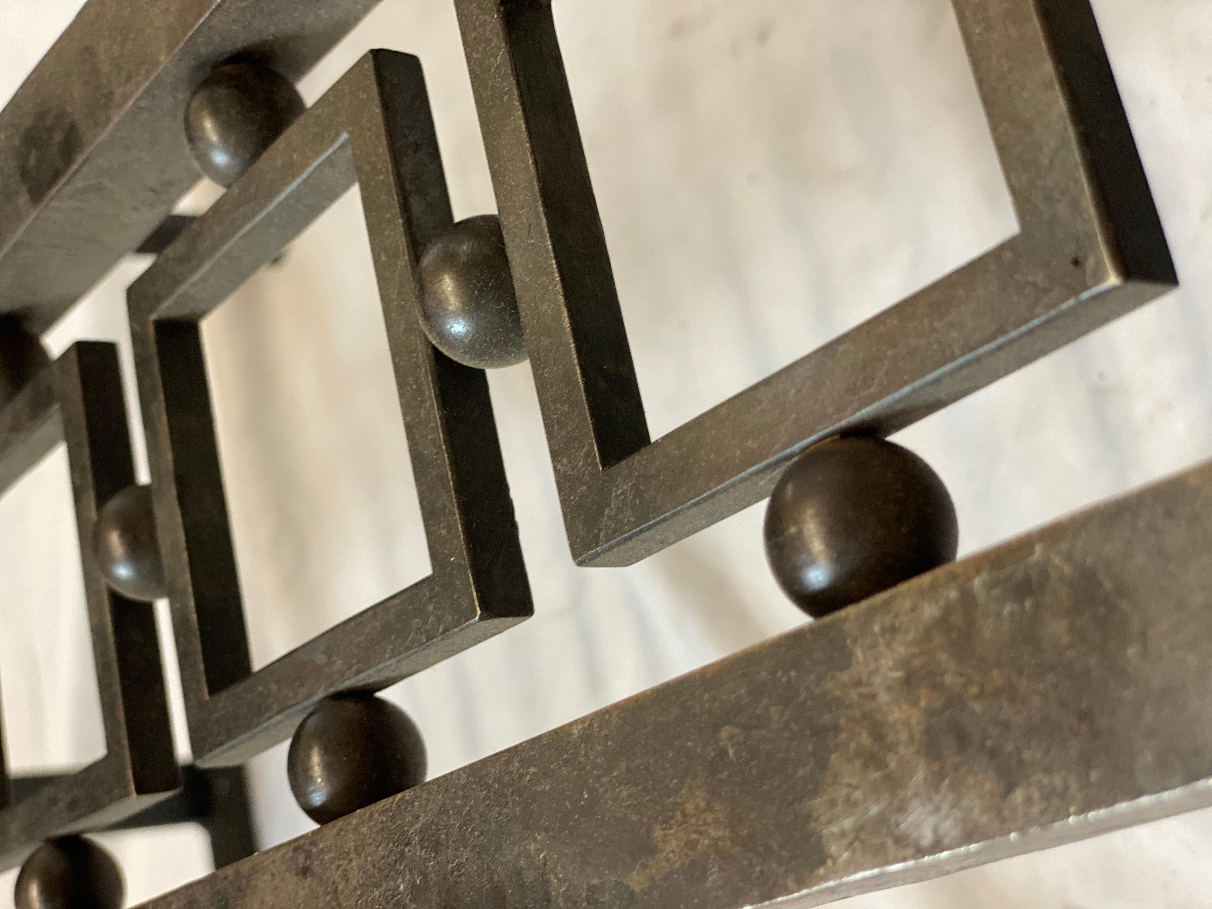 Art déco Console certifiée Maison Baguès - Marbre et fer martelé à la main. en vente