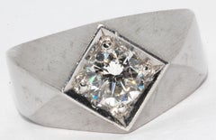Certified, Massive Men's Ring with 1.15 Carat Solitaire Diamond, 18 Karat Gold