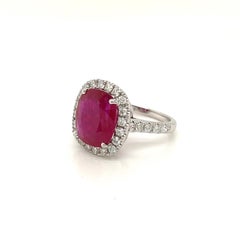 Certified Mozambique Ruby & Diamond Ring in 18 Karat White Gold
