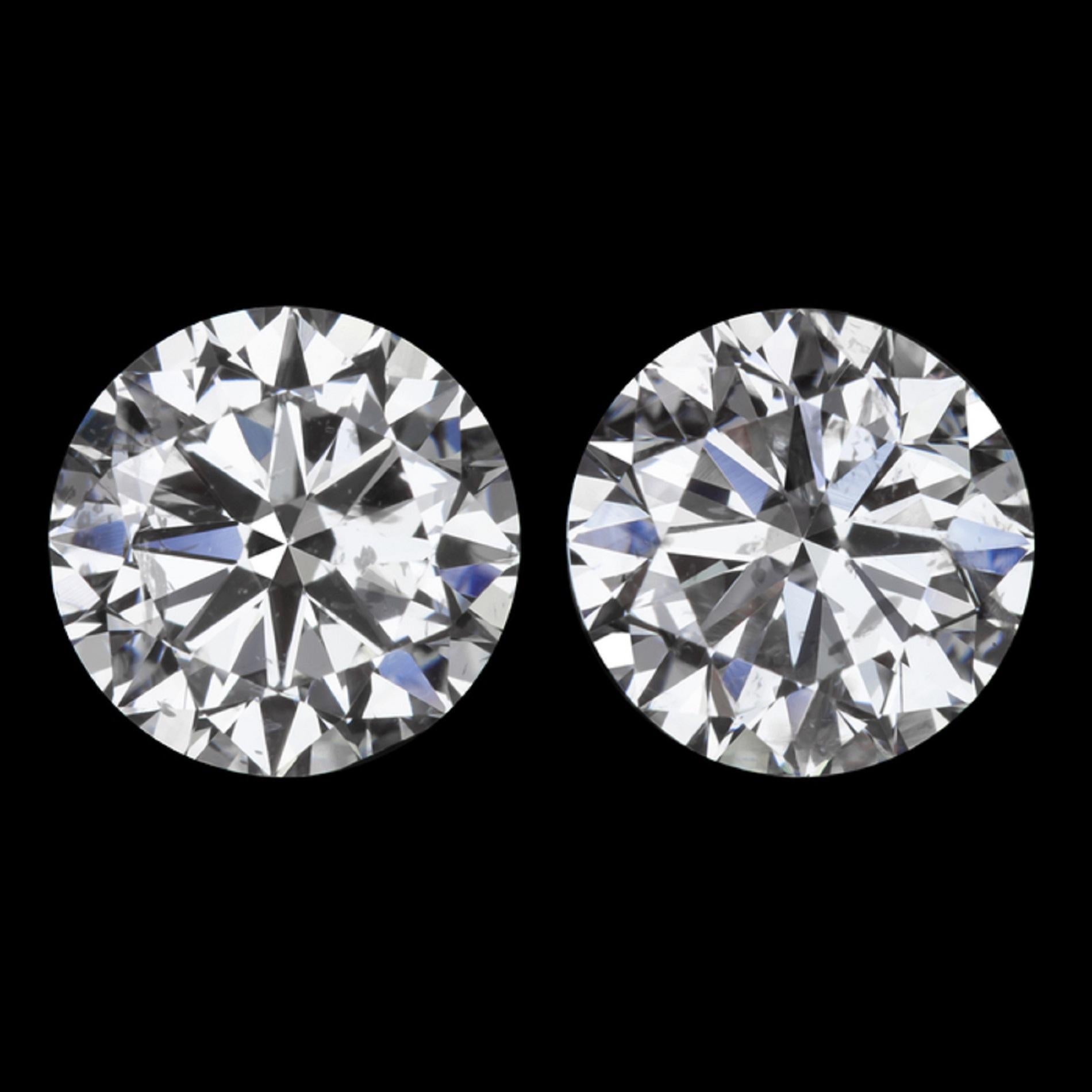 Certified Natural 2 Carat D Color Round Brilliant Cut Diamond Studs
100% eye clean being VS1
extremely white and crisp diamonds
Set in solid platinum