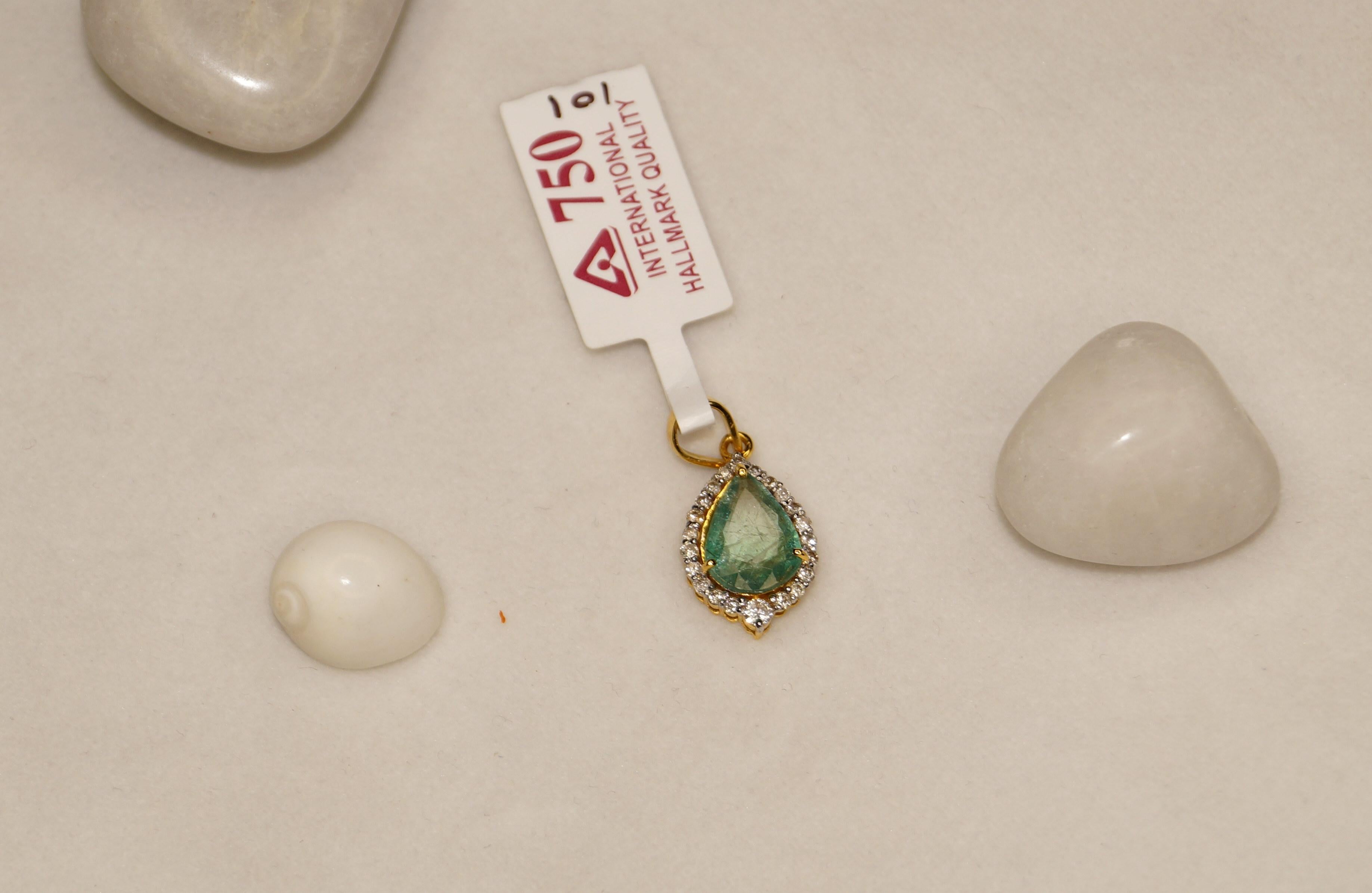 Art Nouveau IGI Certified Natural Diamond Emerald Pendant 18K Gold Drop Pendant Necklace For Sale