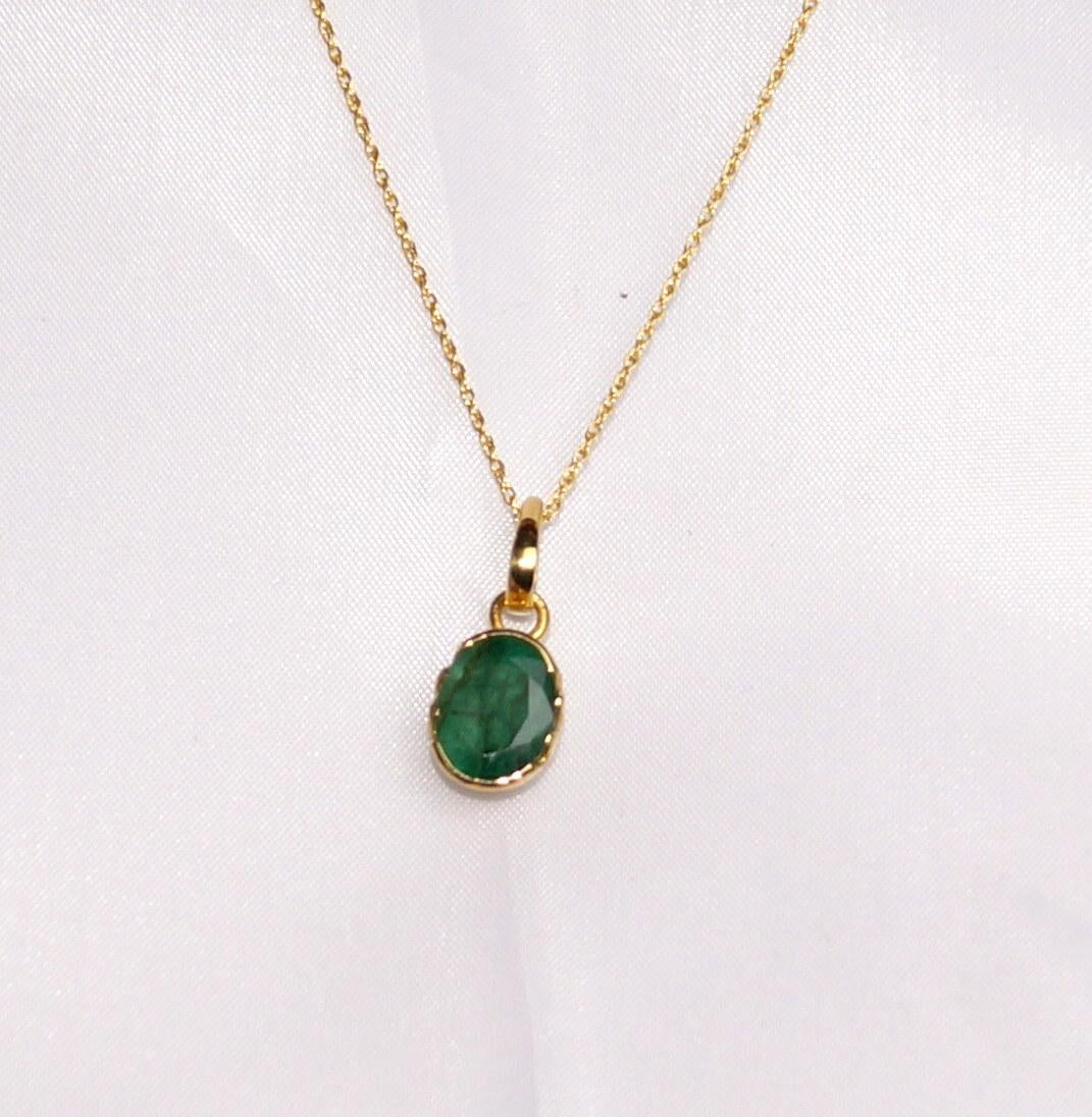Oval Cut Certified Natural 2.10ctw Emerald 14K Solid Yellow Gold Pendant  For Sale