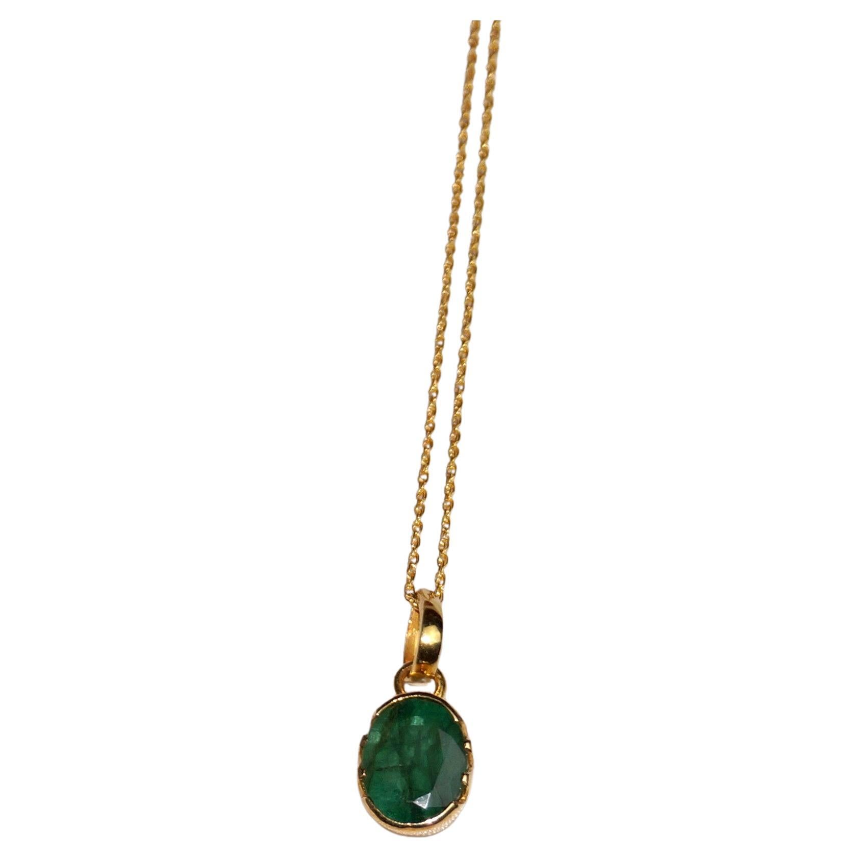 Certified Natural 2.10ctw Emerald 14K Solid Yellow Gold Pendant  For Sale