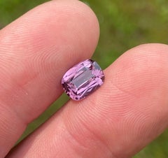 Zertifizierte Natürlichkeit 3.04 Ct. Spinell loser Edelstein, Kissenschliff, Tansania