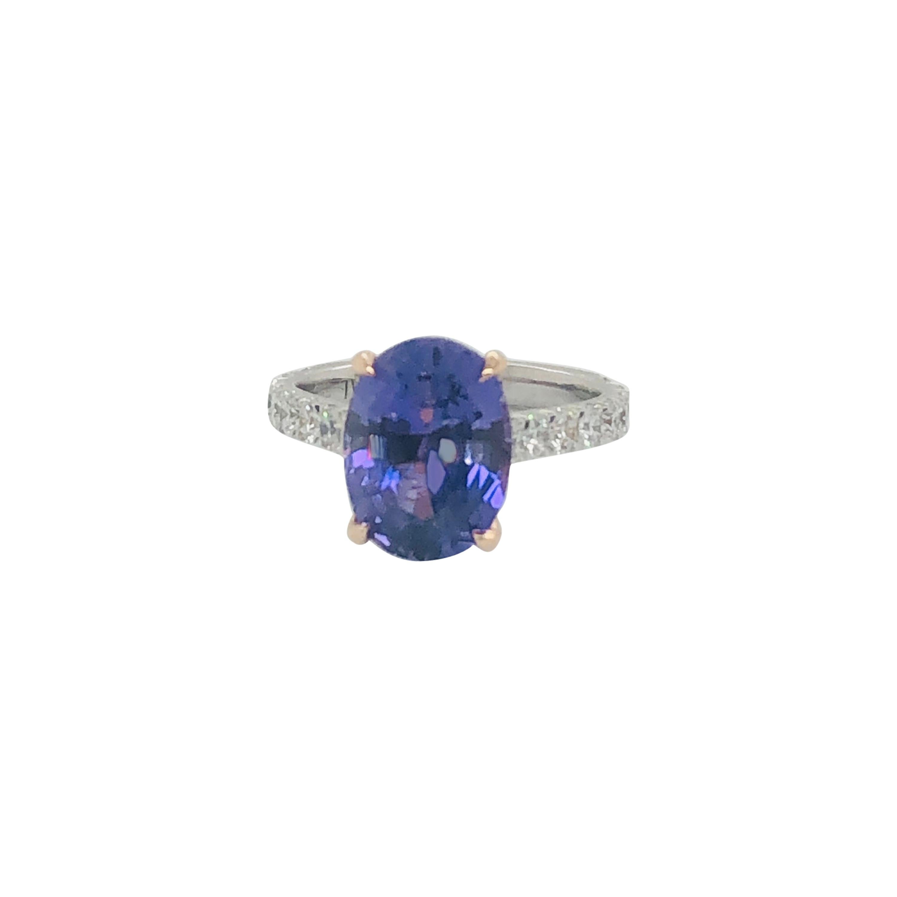 Certified Natural 5.23 Carat Sri Lankan Purple Sapphire Diamond Engagement Ring For Sale