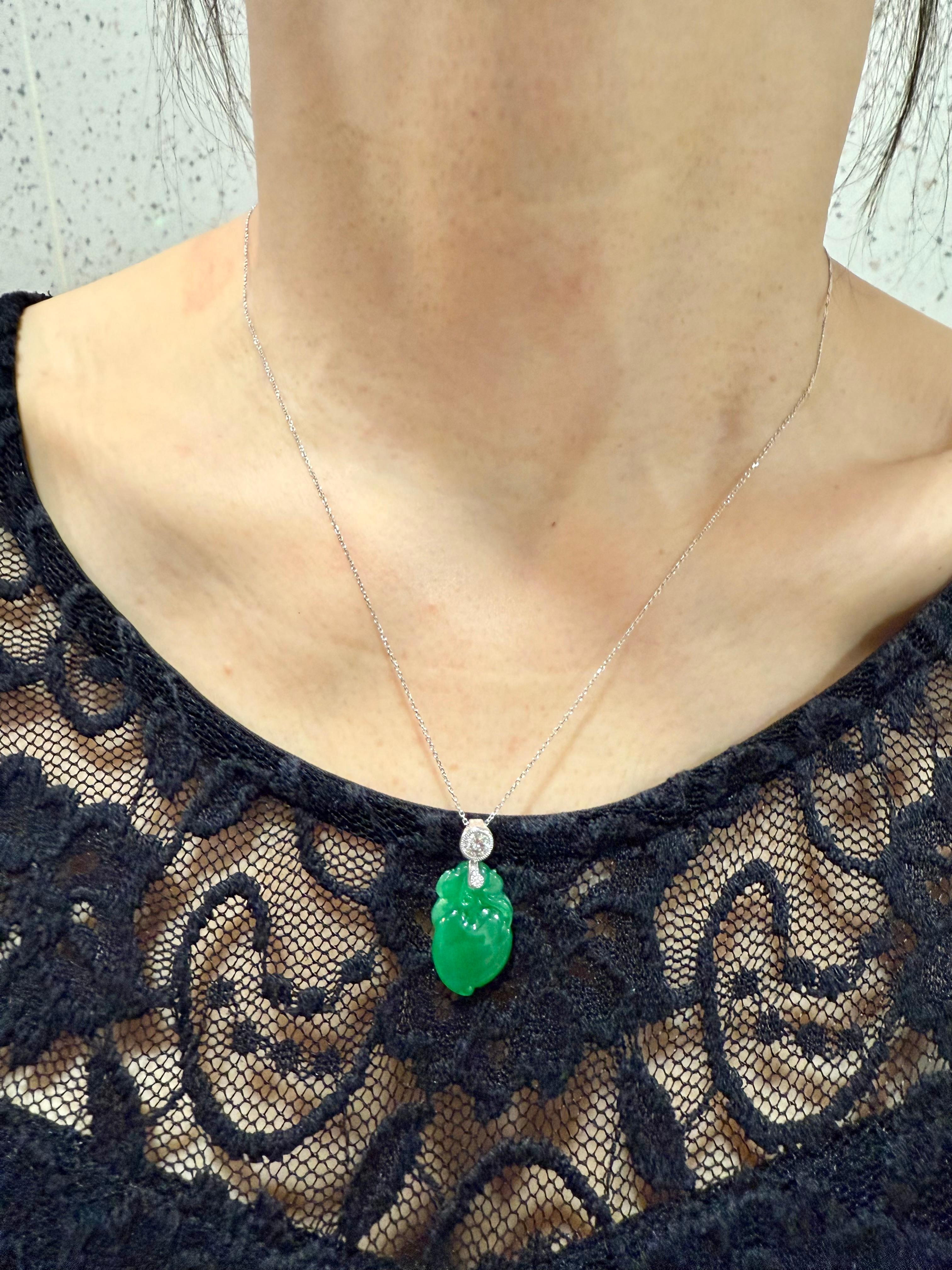 Certified Natural Apple Green Jade Peach & Diamond Pendant. Longevity & Lucky! For Sale 2