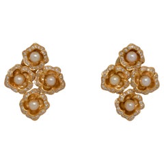 Certified Natural Bahraini Pearls Flowers Earrings with Diamonds in 18 Kt Gold