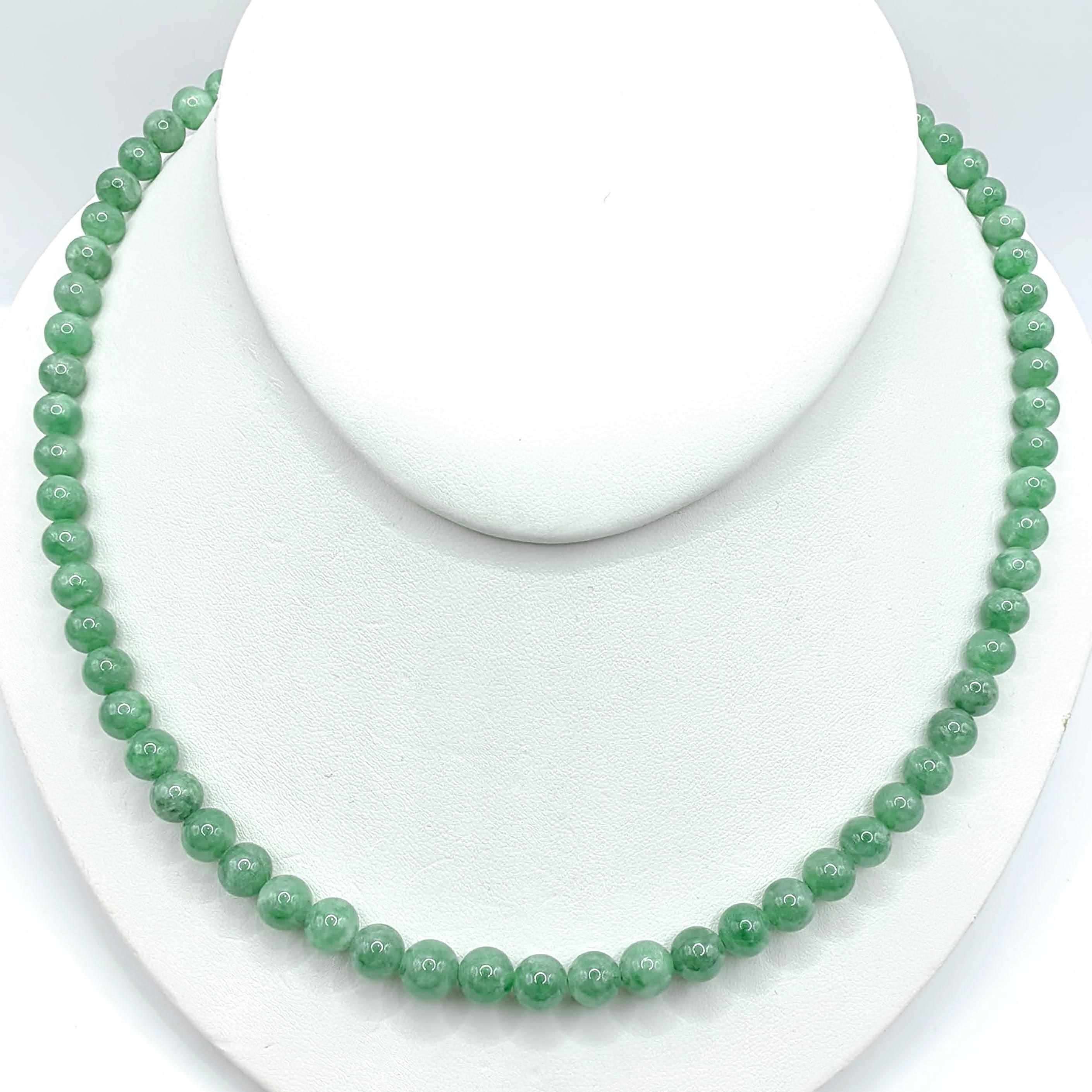 Women's or Men's Certified Natural Burmese Apple Green Jadeite Jade Bead 18K Gold Clasp Necklace For Sale