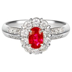 Anillo de diamantes de rubí birmano natural certificado - Rojo vivo