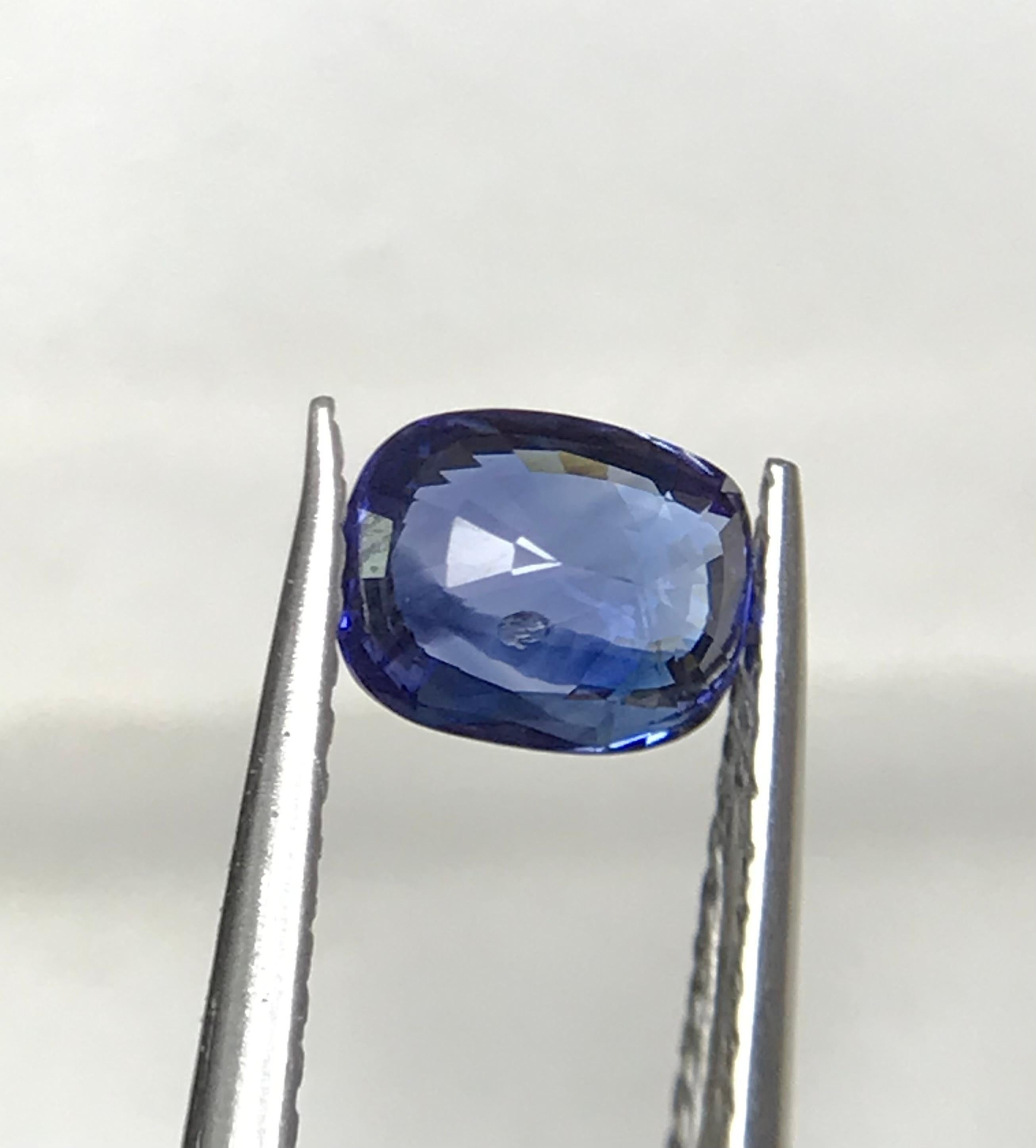 Zertifizierte natürliche Korund blauer Saphir Ring lose Edelstein 1,08 Ct Cushion Cut im Angebot 2