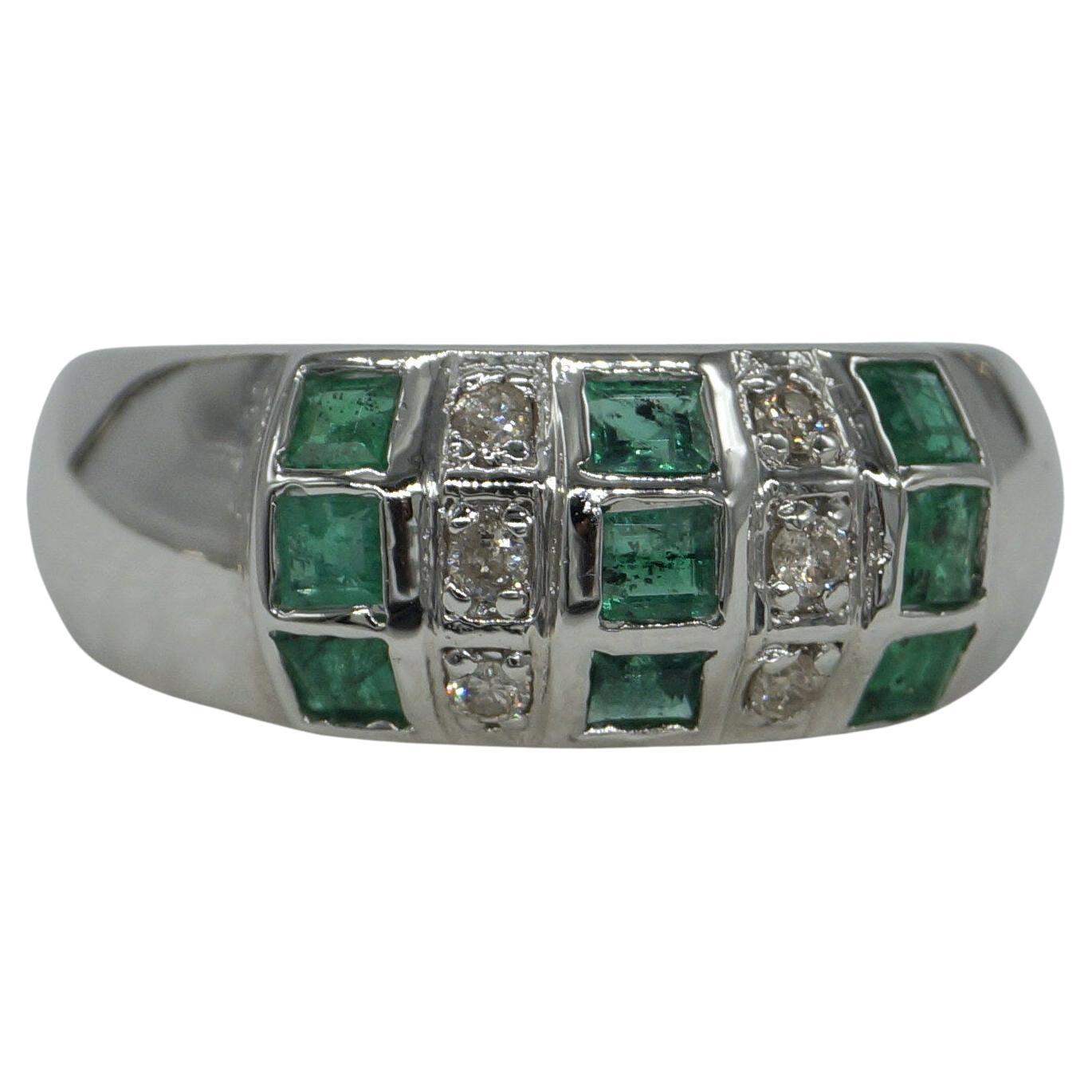 Certified Natural Diamond - Emerald Band White Gold Vermeil Band cocktail Ring For Sale