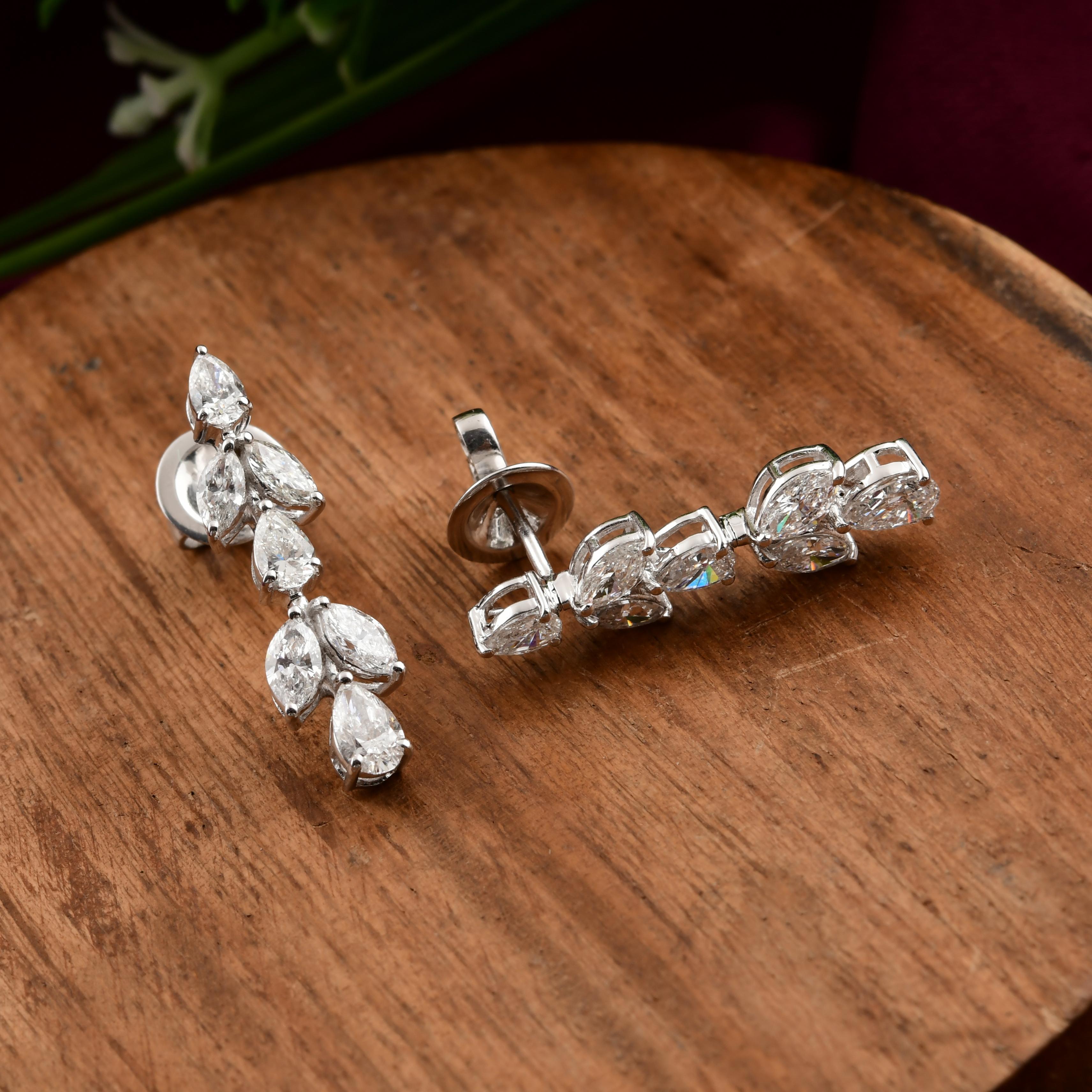 Boucles d'oreilles pendantes en diamant naturel certifié Or blanc 18k Neuf - En vente à Diera, Dubai