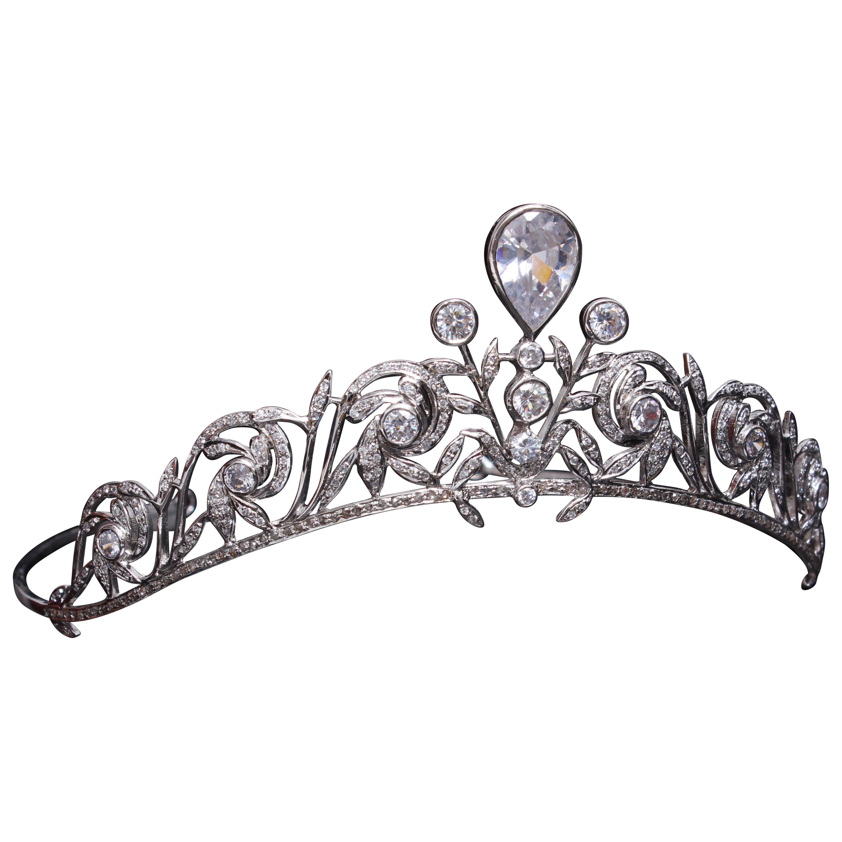 Zertifizierter natürlicher Diamanten Topas Sterlingsilber-Tiarakopf-Accessoire-Ring im Angebot