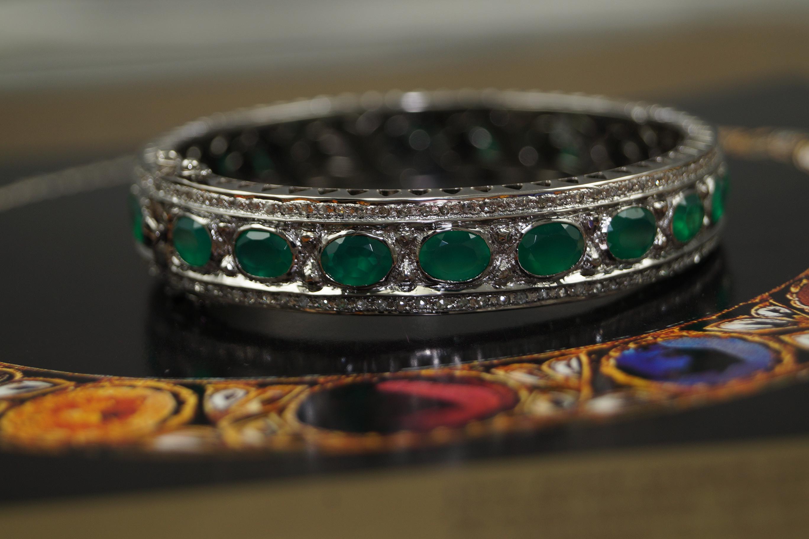 Old Mine Cut Certified natural emerald pave diamonds sterling silver hinge bracelet For Sale