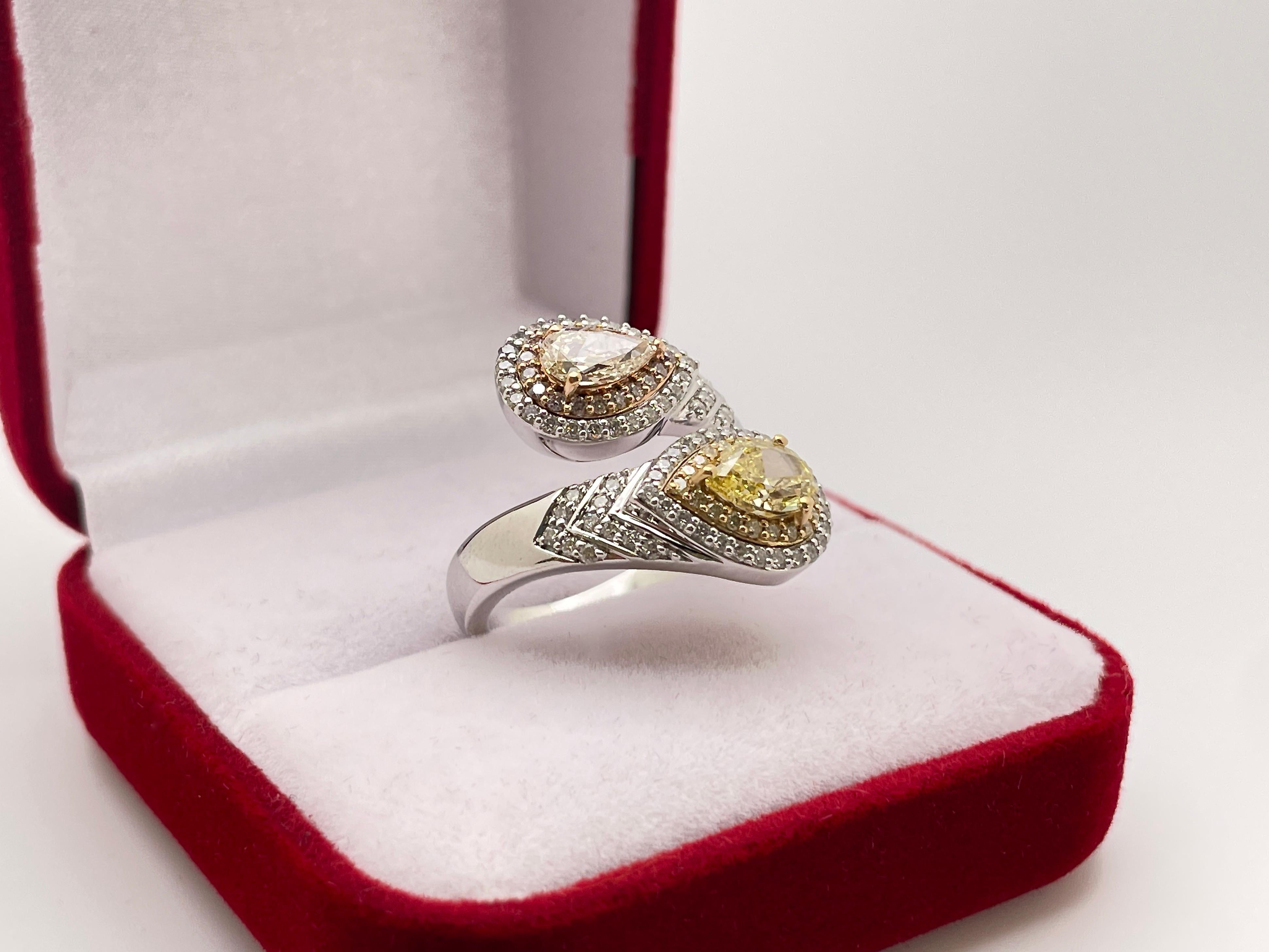 IGI Verlobungsring aus 18 Karat Gold mit zwei natürlichen gelben und champagnerfarbenen Fancy-Diamanten im Angebot 7