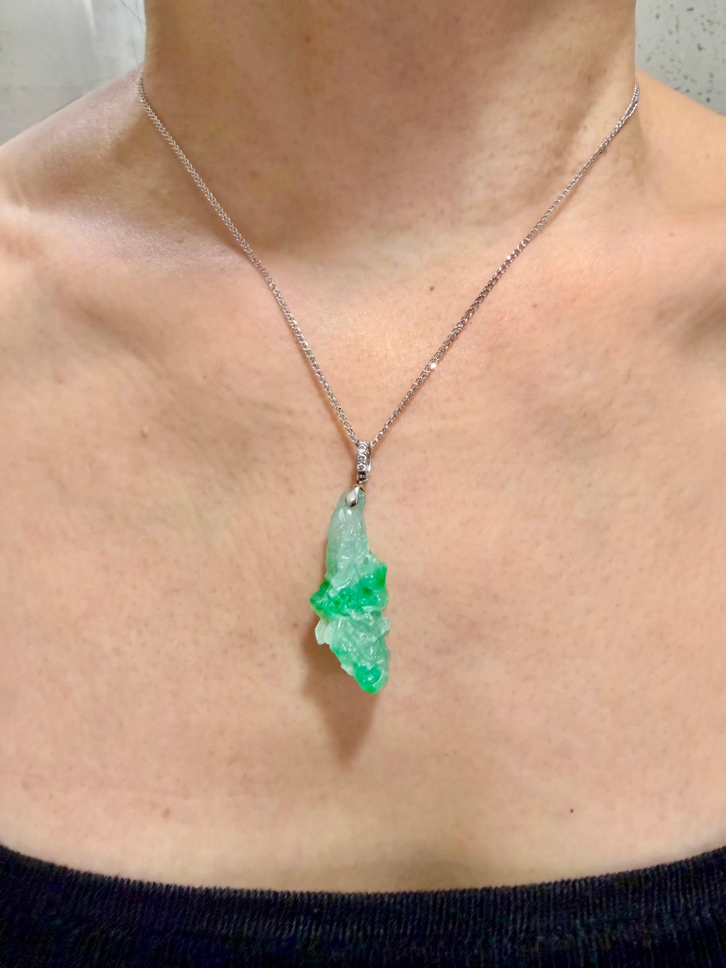 Pendentif en Jade Icy Cabbage certifié naturel. Fertilité et pureté Très transparent ! en vente 3
