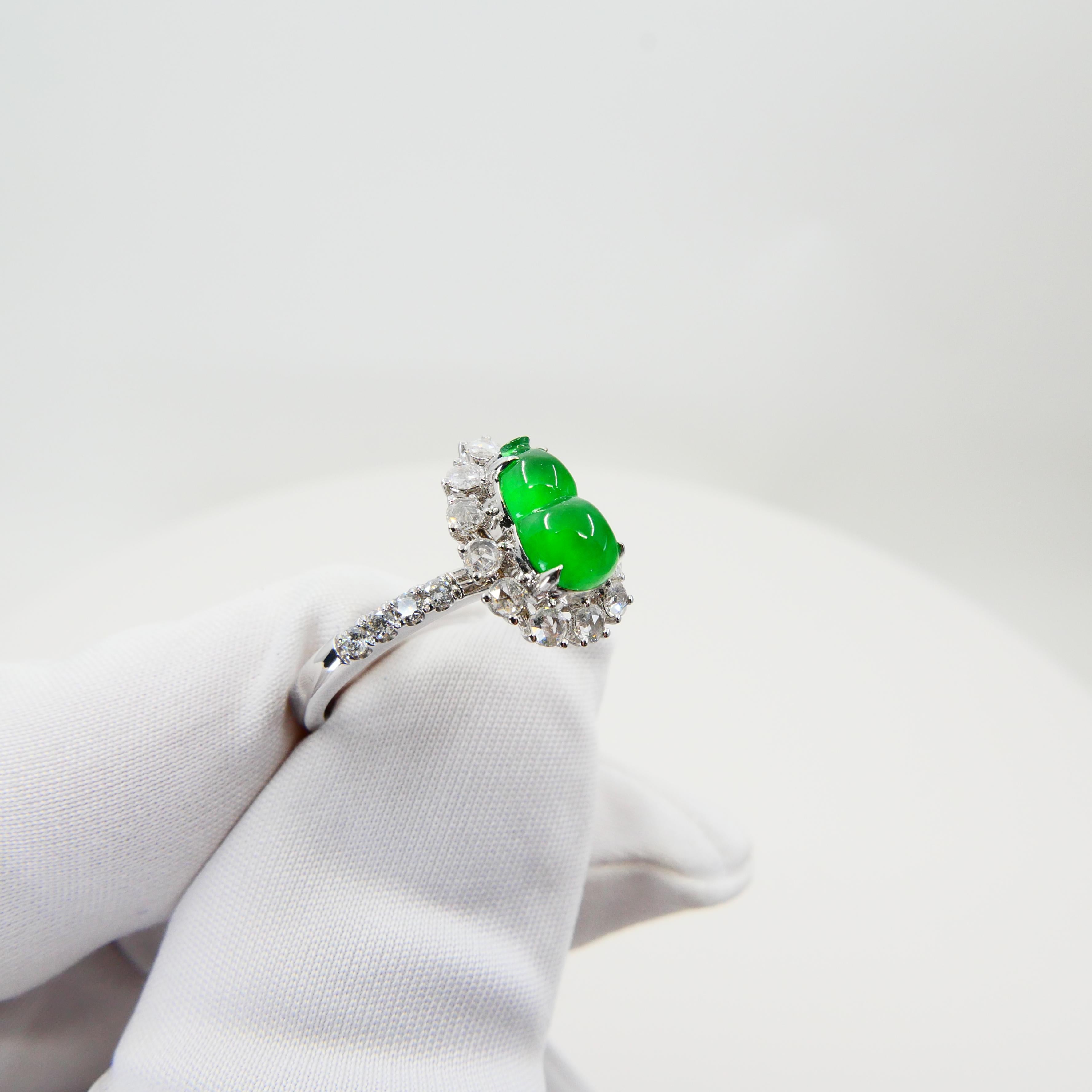 Certified Natural Imperial Jade Gourd & Diamond Cocktail Ring, Super Glow In New Condition In Hong Kong, HK