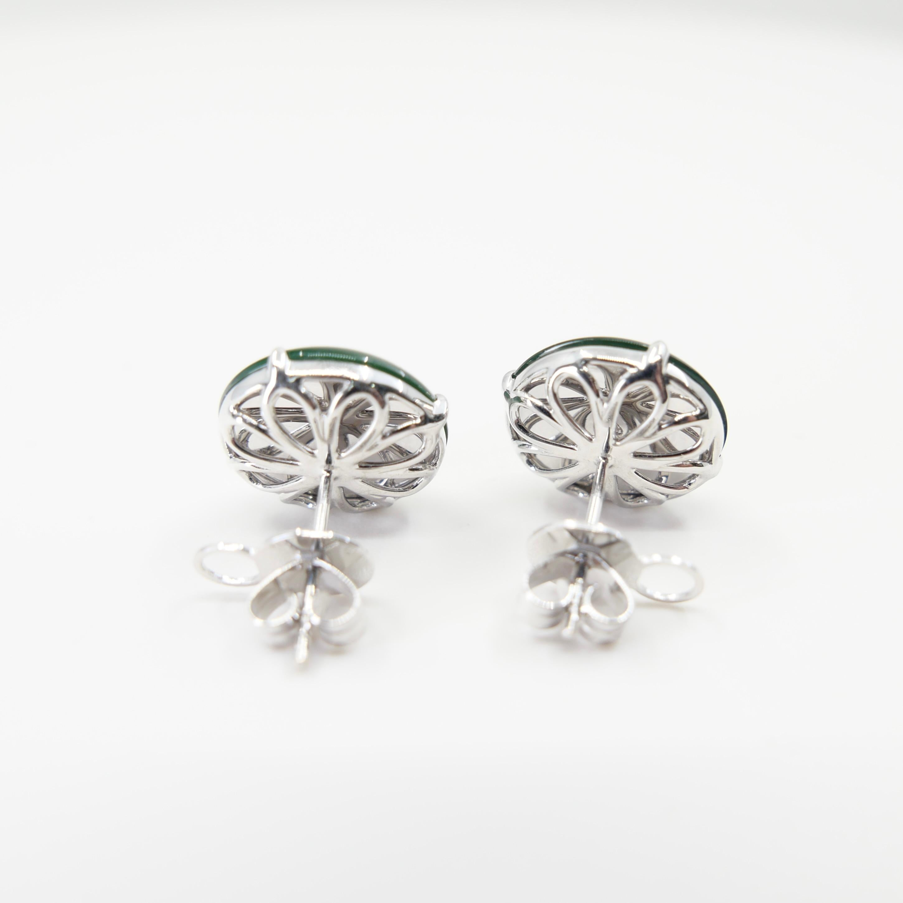Clous d'oreilles en jade naturel certifié et diamants. Couleur verte impériale véritable en vente 12