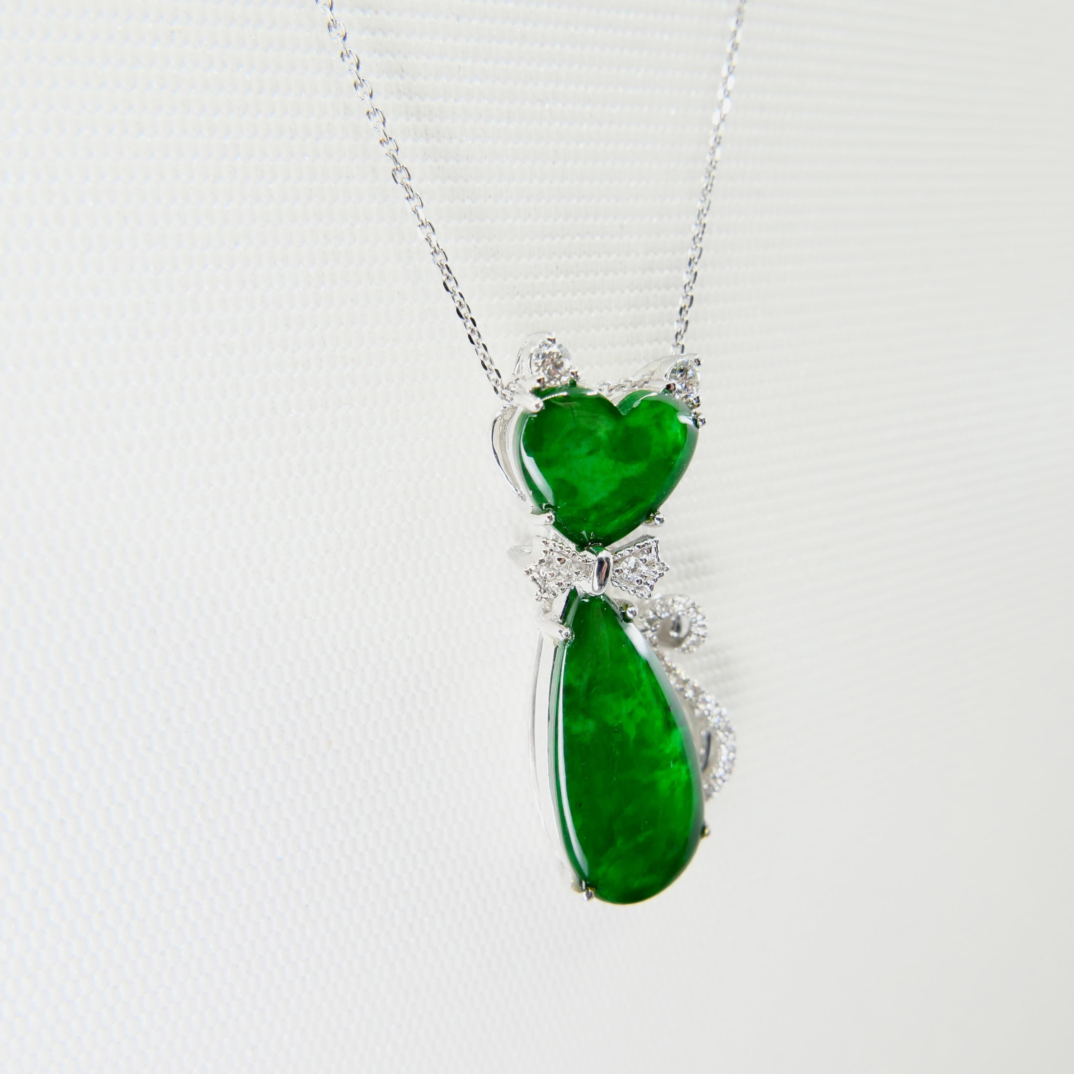 Certified Natural Jade & Diamond Cat Pendant Necklace Glowing Apple Green Color For Sale 2
