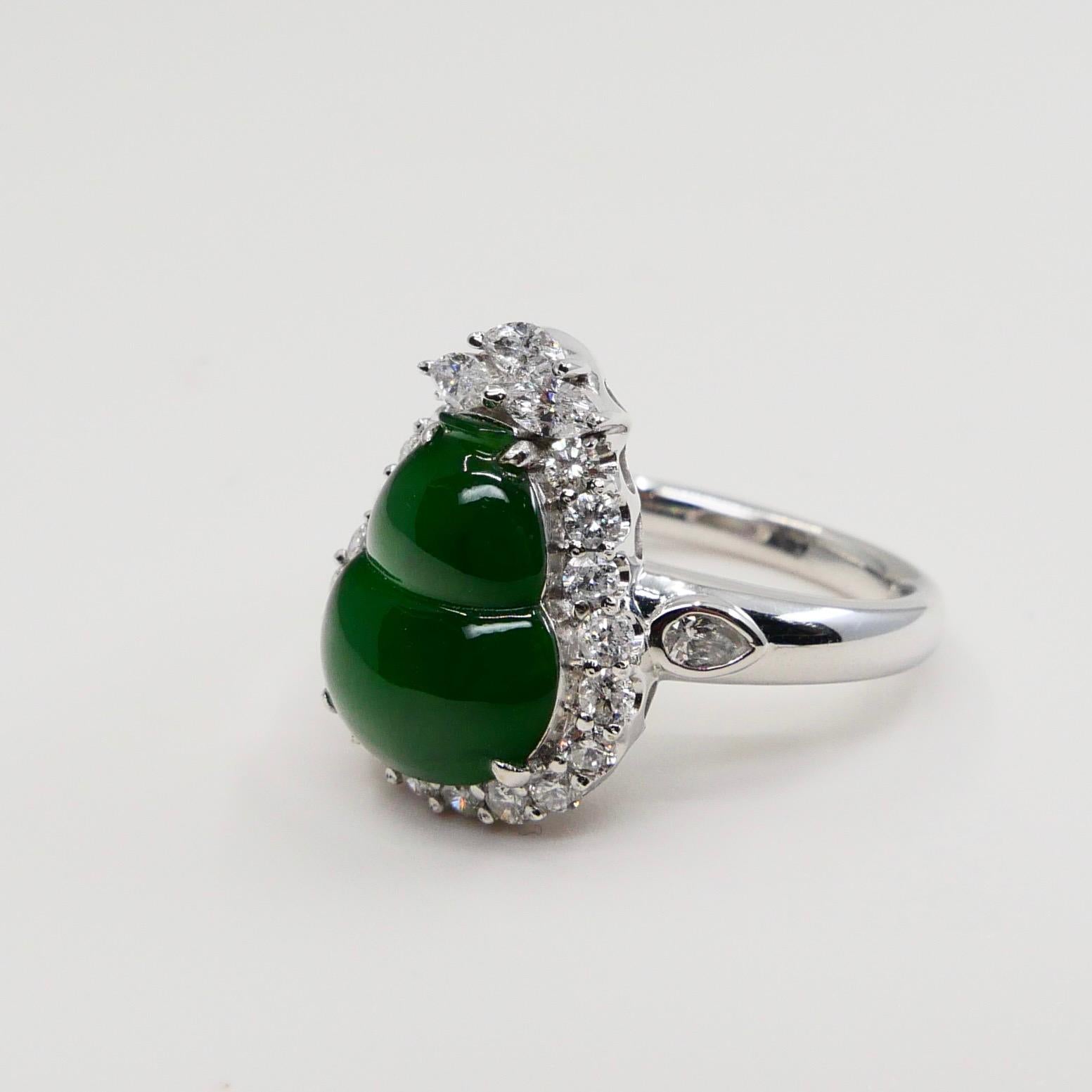 Certified Natural Jade Gourd & Diamond Cocktail Ring, Intense Green, Subtle Glow For Sale 1