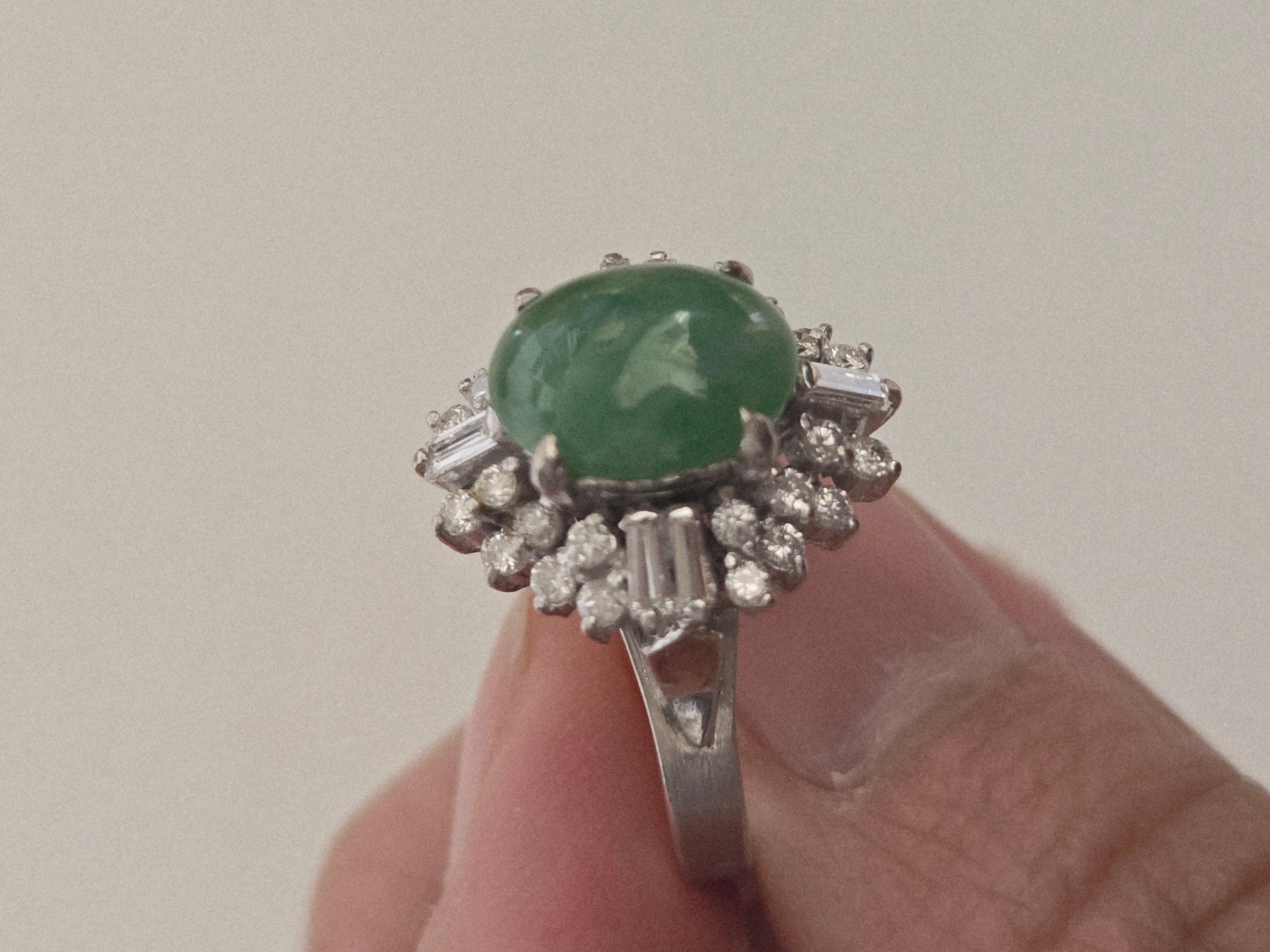 Zertifizierter Cocktailring aus natürlichem Jadeit und Diamant aus Platin im Angebot 4