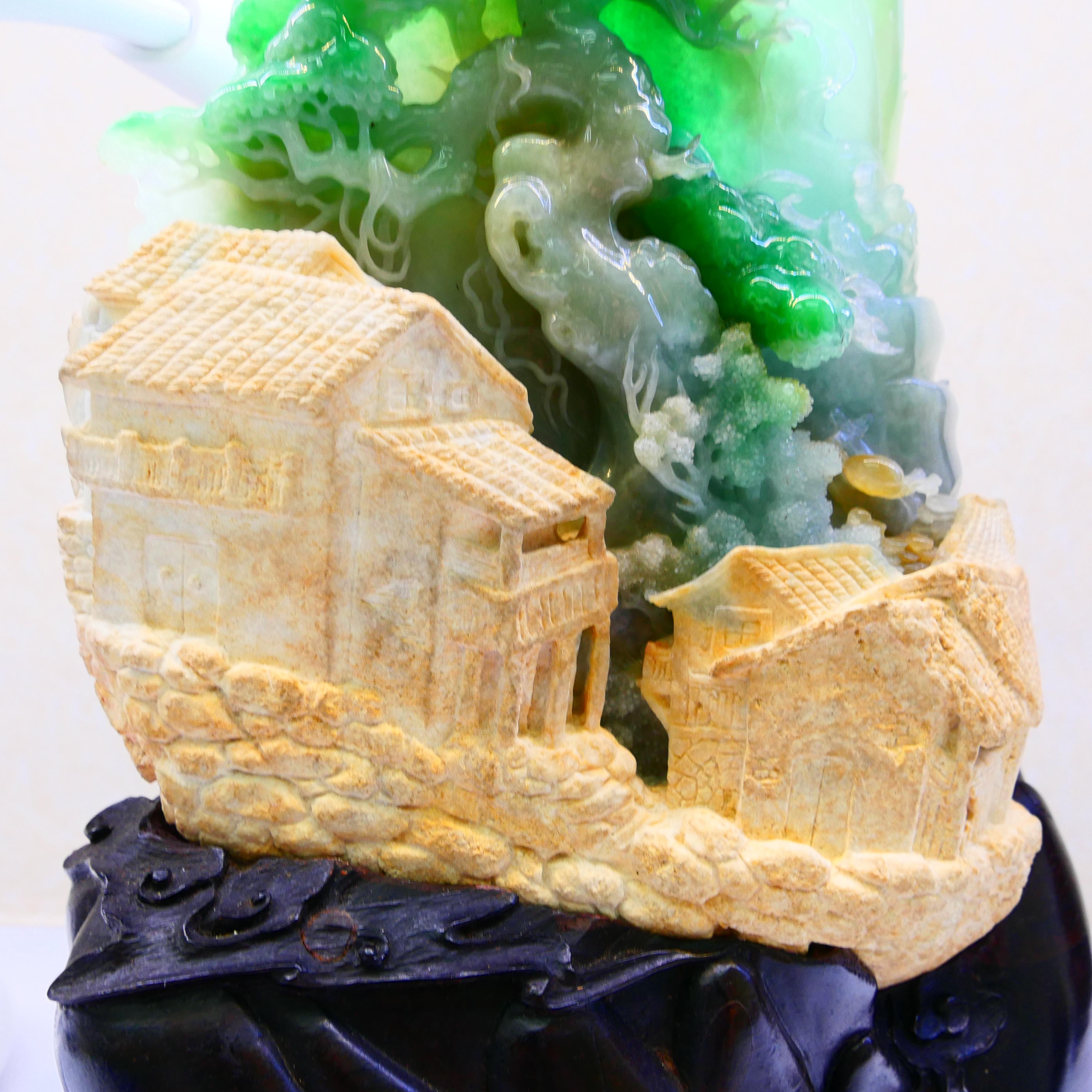 Zertifizierte natürliche Jade-Dekoration mit dem Titel „My Beautiful Home Town“ im Zustand „Gut“ im Angebot in Hong Kong, HK