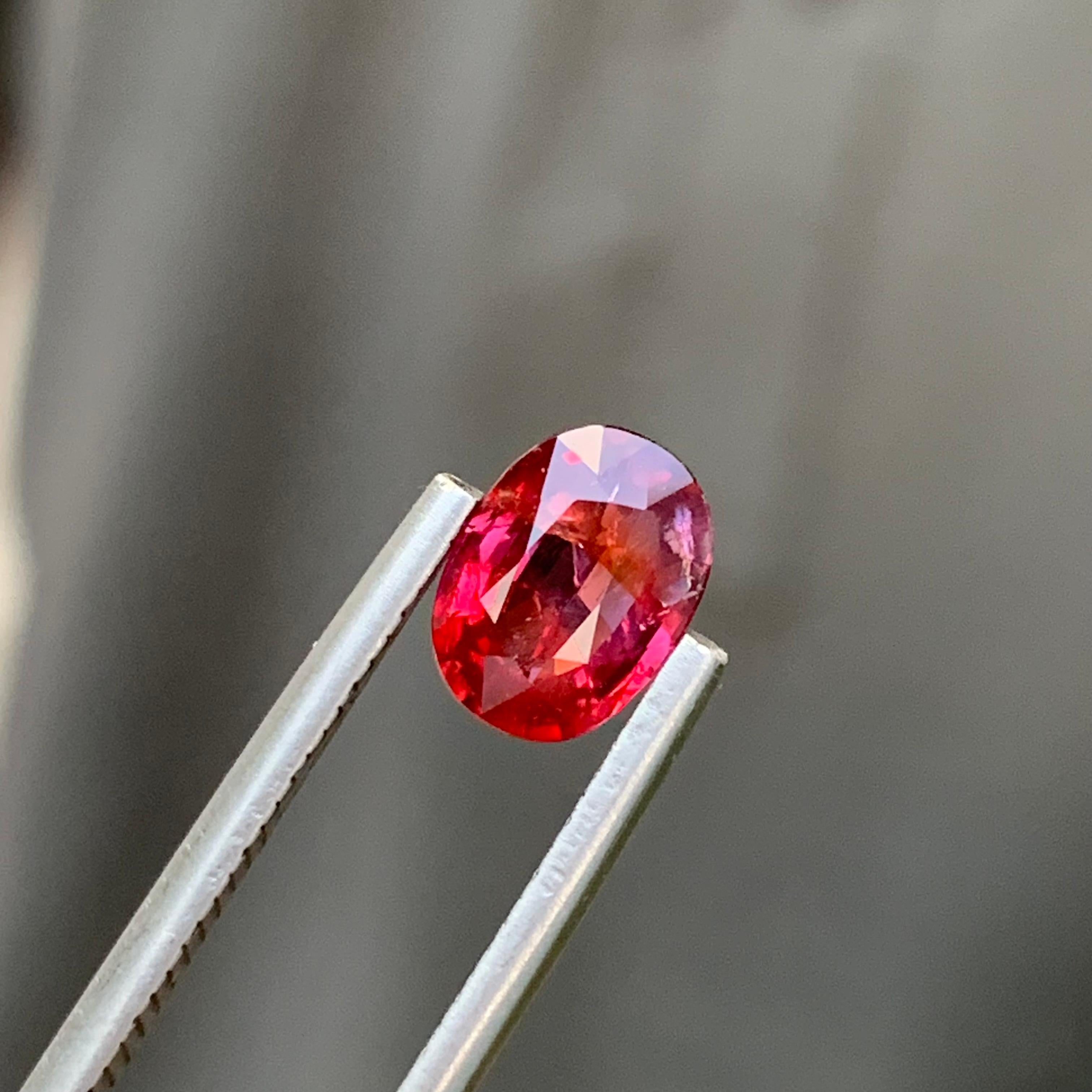 Certified Natural Loose 1.79 Carat Lustrous Ruby Oval Shape Gem From Africa  For Sale 6