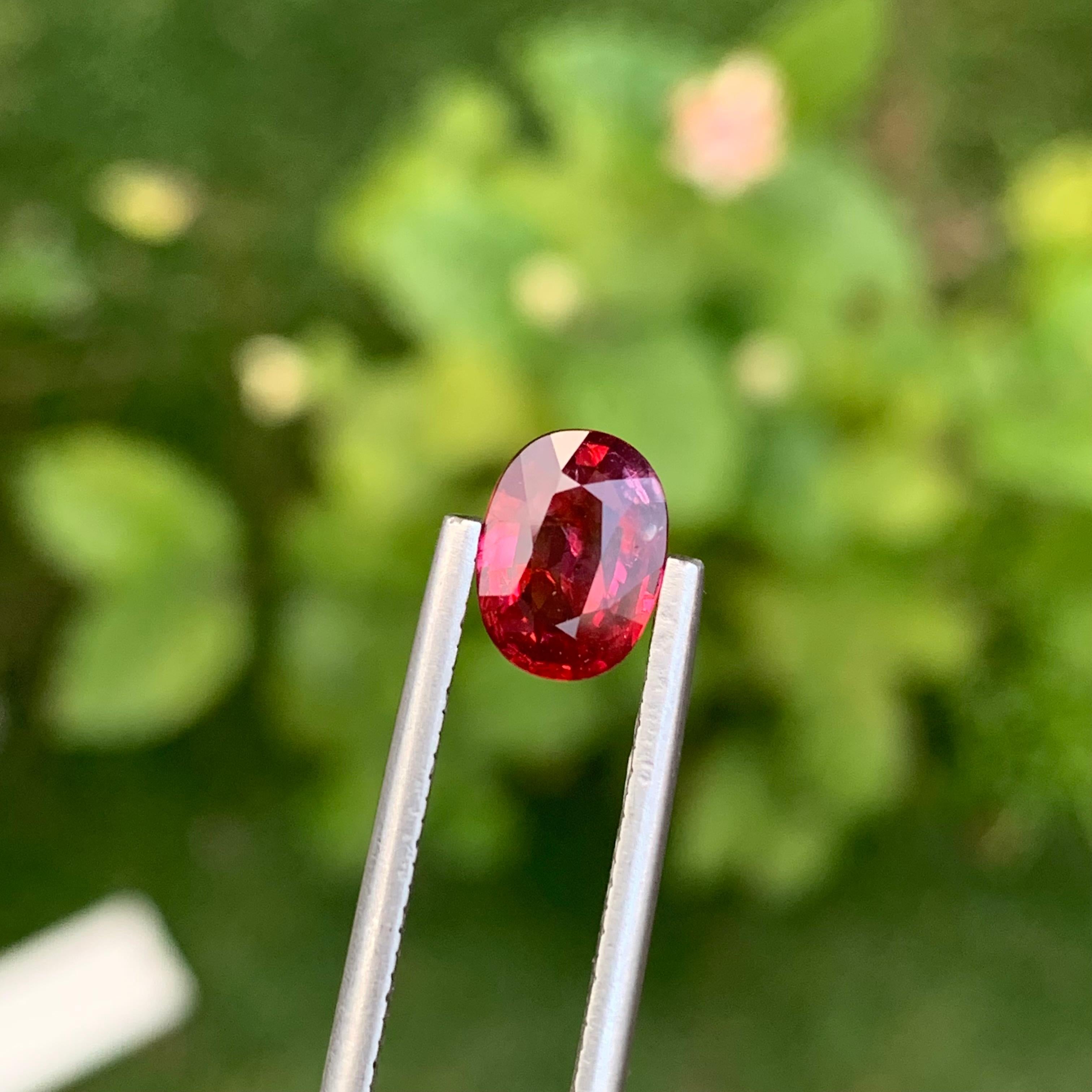 Women's or Men's Certified Natural Loose 1.79 Carat Lustrous Ruby Oval Shape Gem From Africa  For Sale