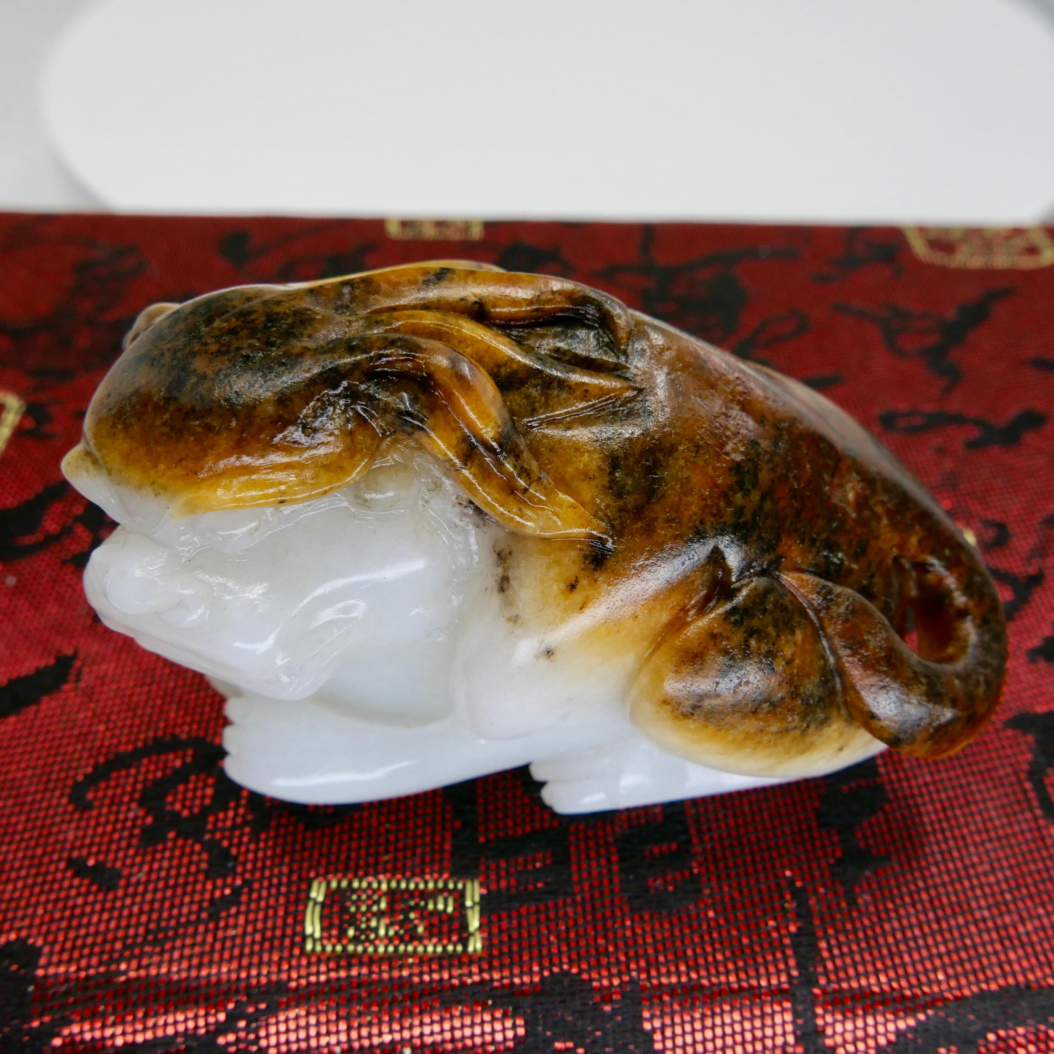 Certified Natural Nephrite Jade Mythical Beast, Hetian River Pebble Material In New Condition For Sale In Hong Kong, HK